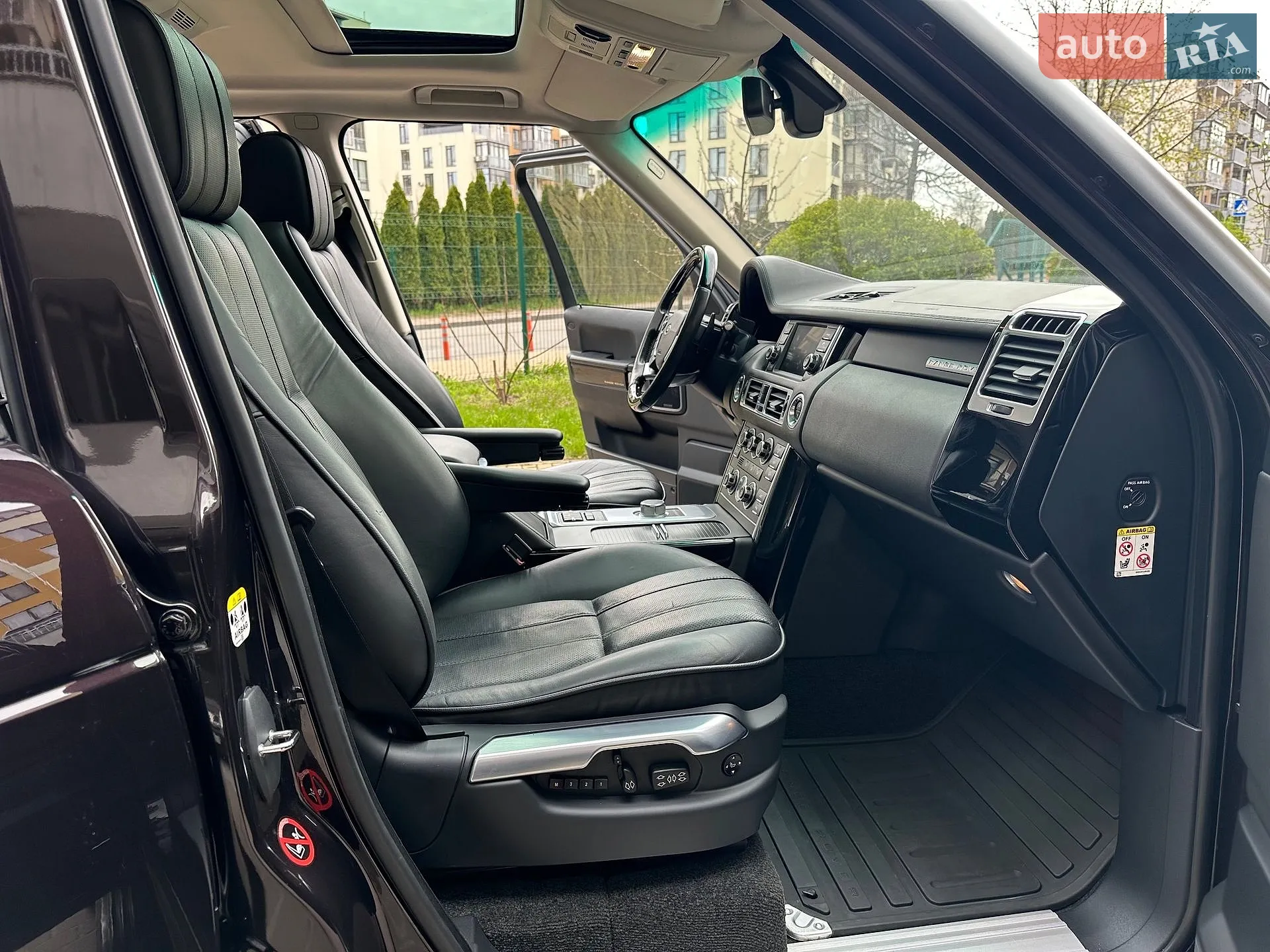 2012 Land Rover Range Rover - мініатюра 43