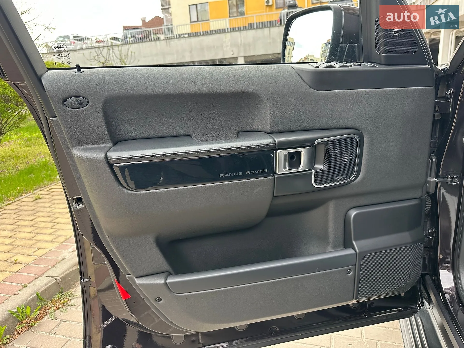 2012 Land Rover Range Rover - мініатюра 47