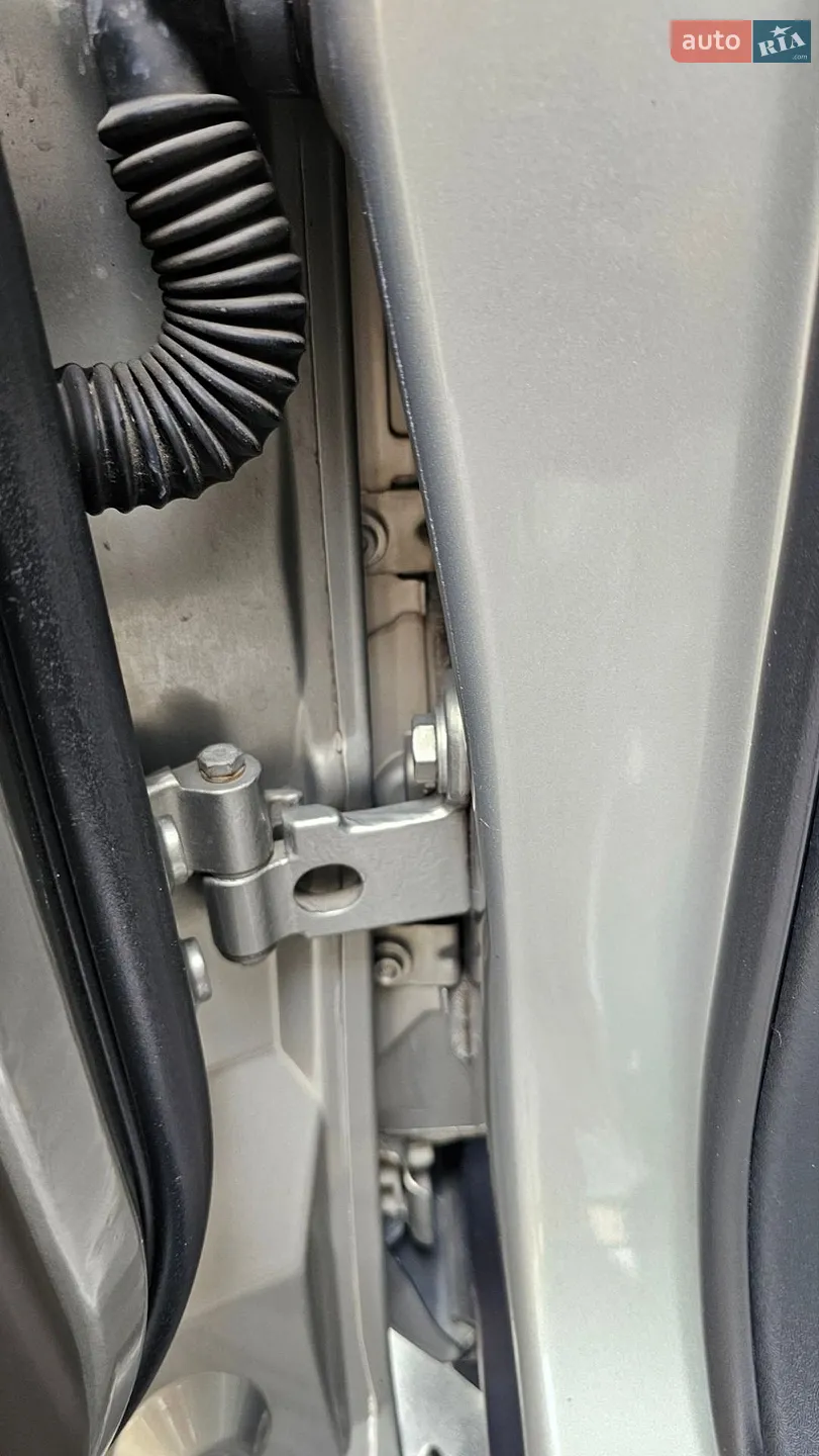 2010 Land Rover Range Rover - мініатюра 143