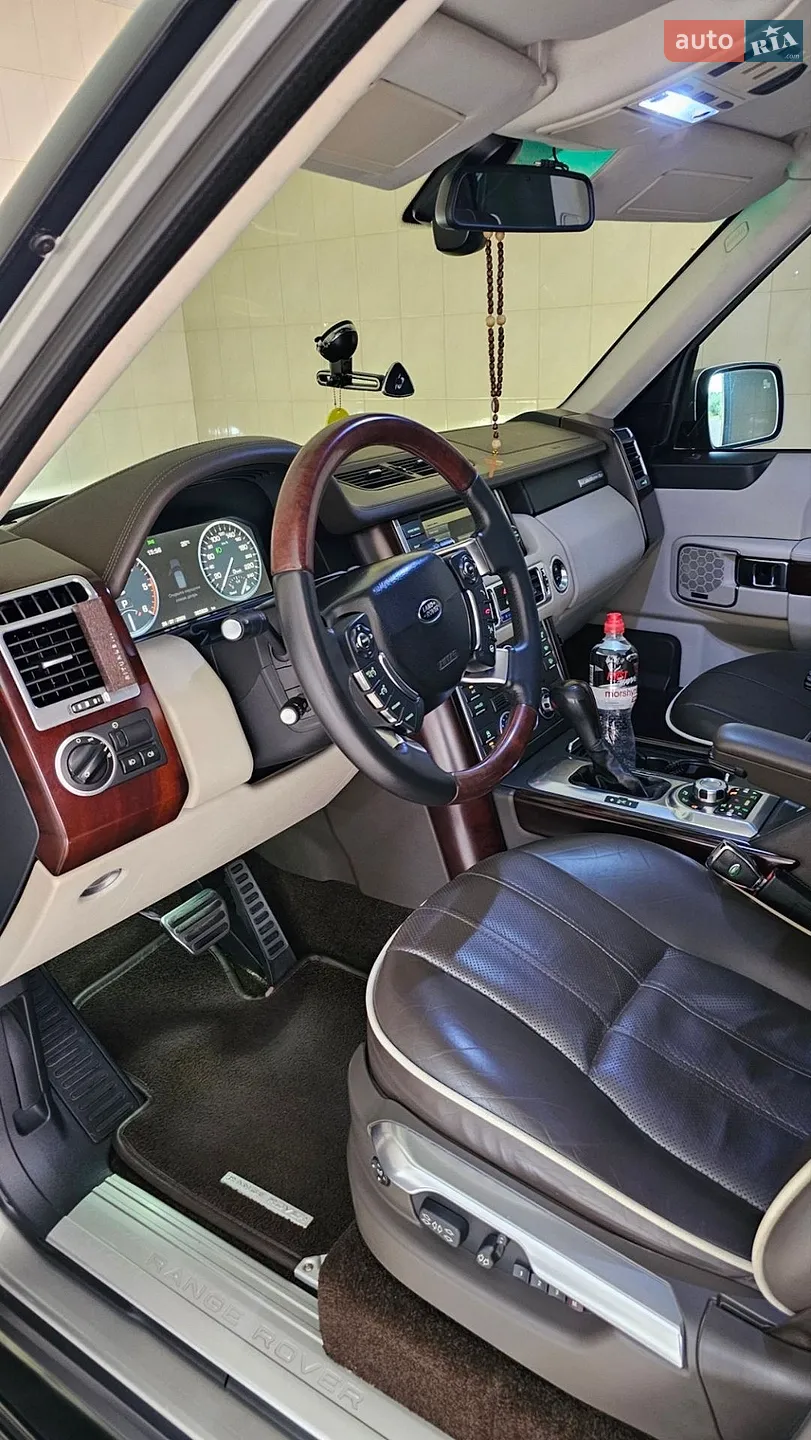 2010 Land Rover Range Rover - мініатюра 186