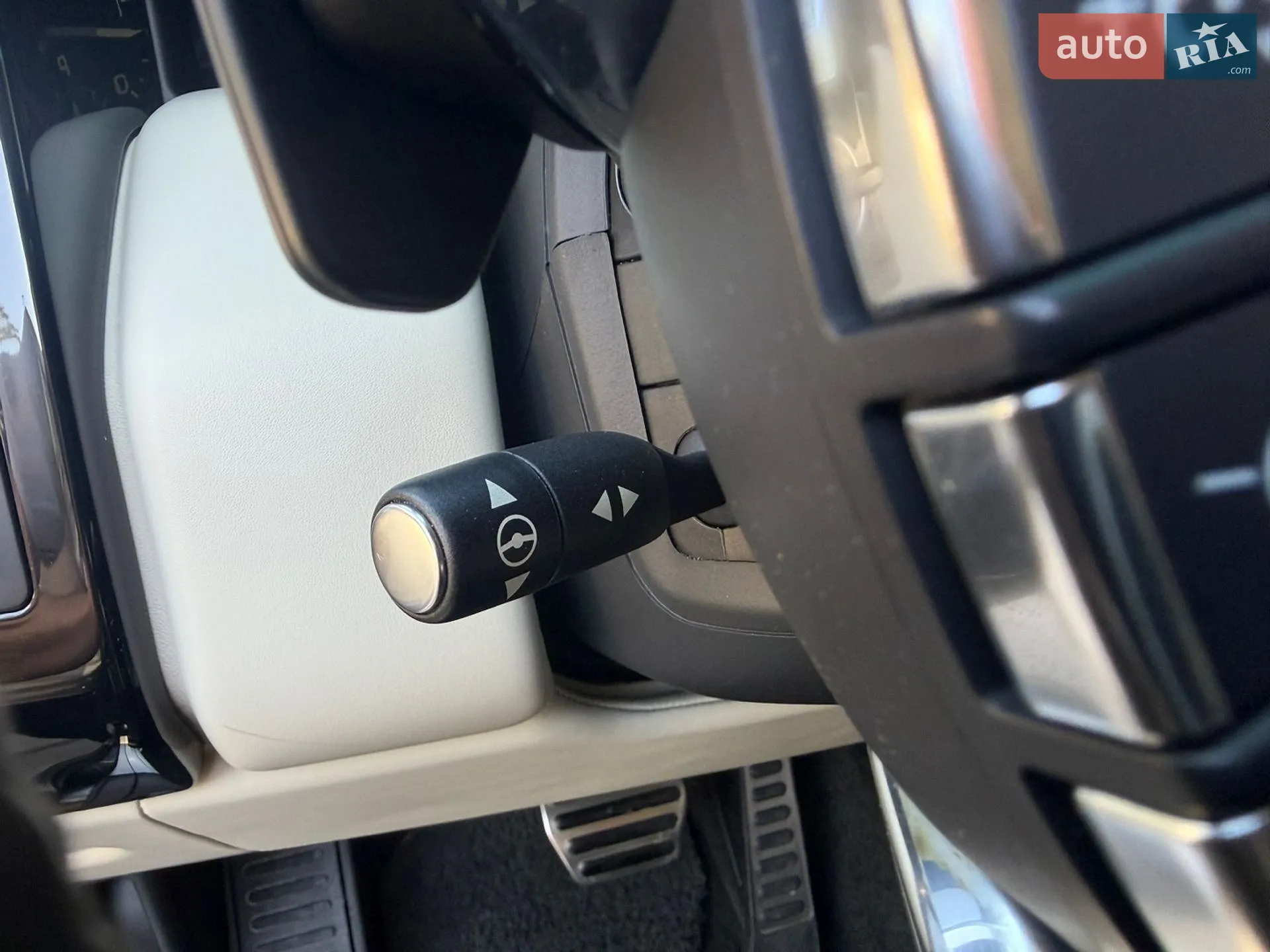 2012 Land Rover Range Rover - мініатюра 39