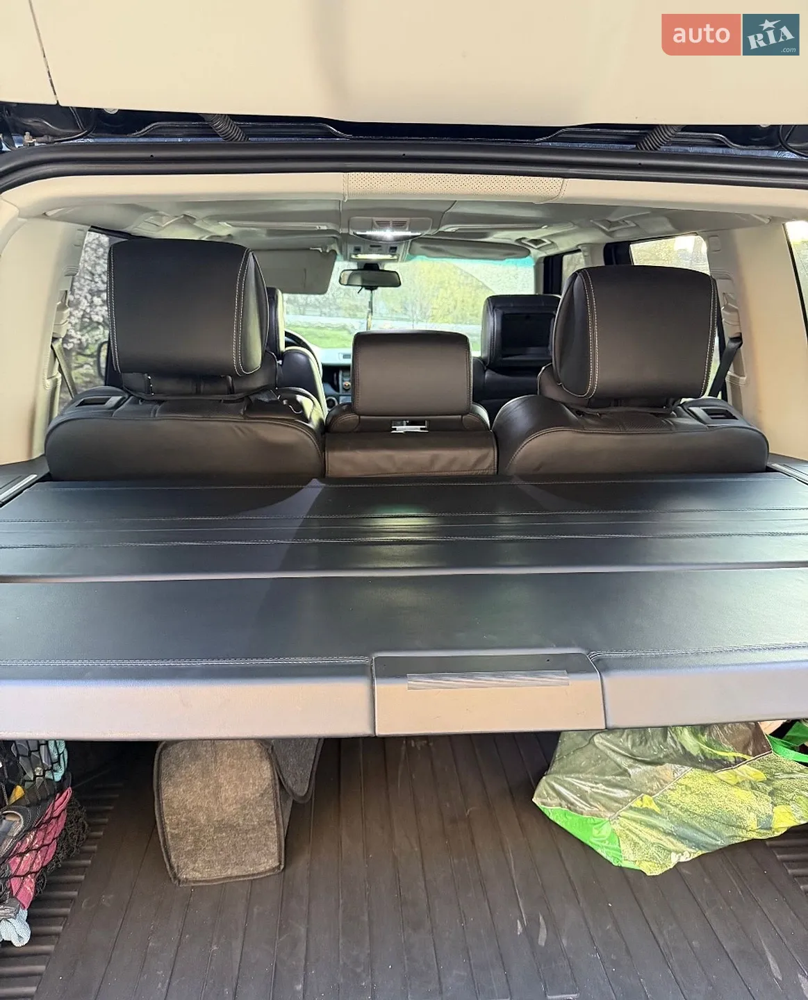 2010 Land Rover Range Rover - мініатюра 16