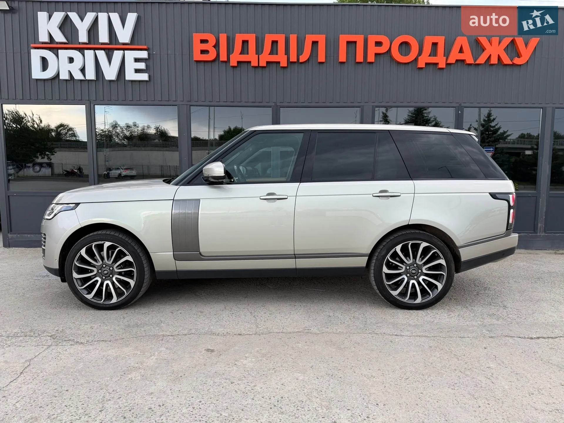 2019 Land Rover Range Rover - мініатюра 3