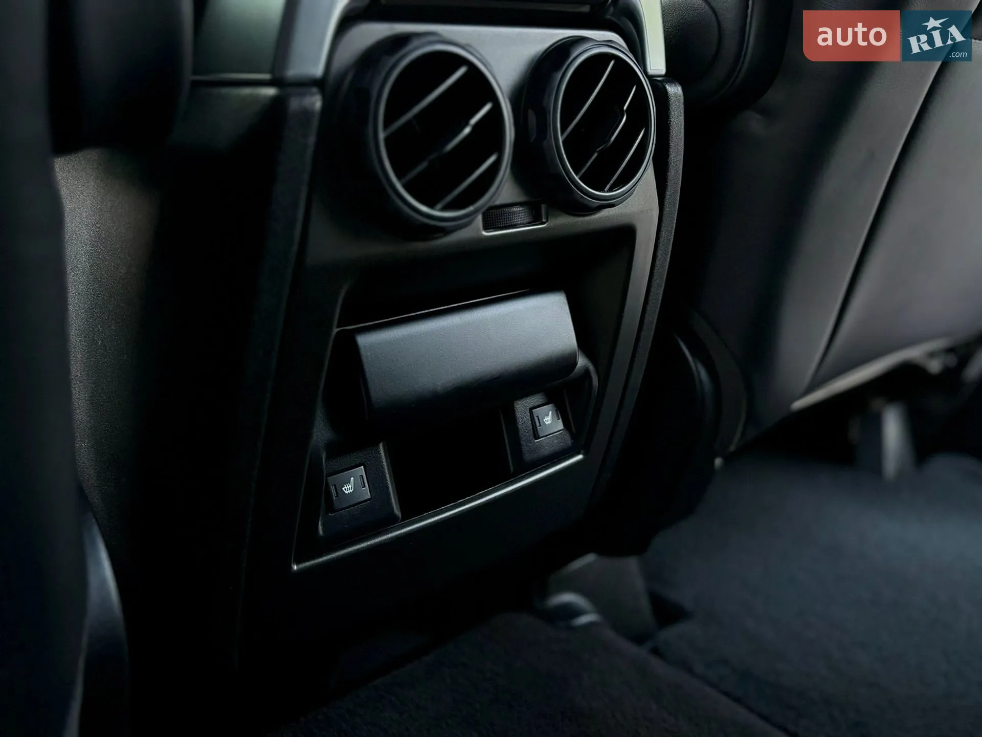 2011 Land Rover Range Rover - мініатюра 27