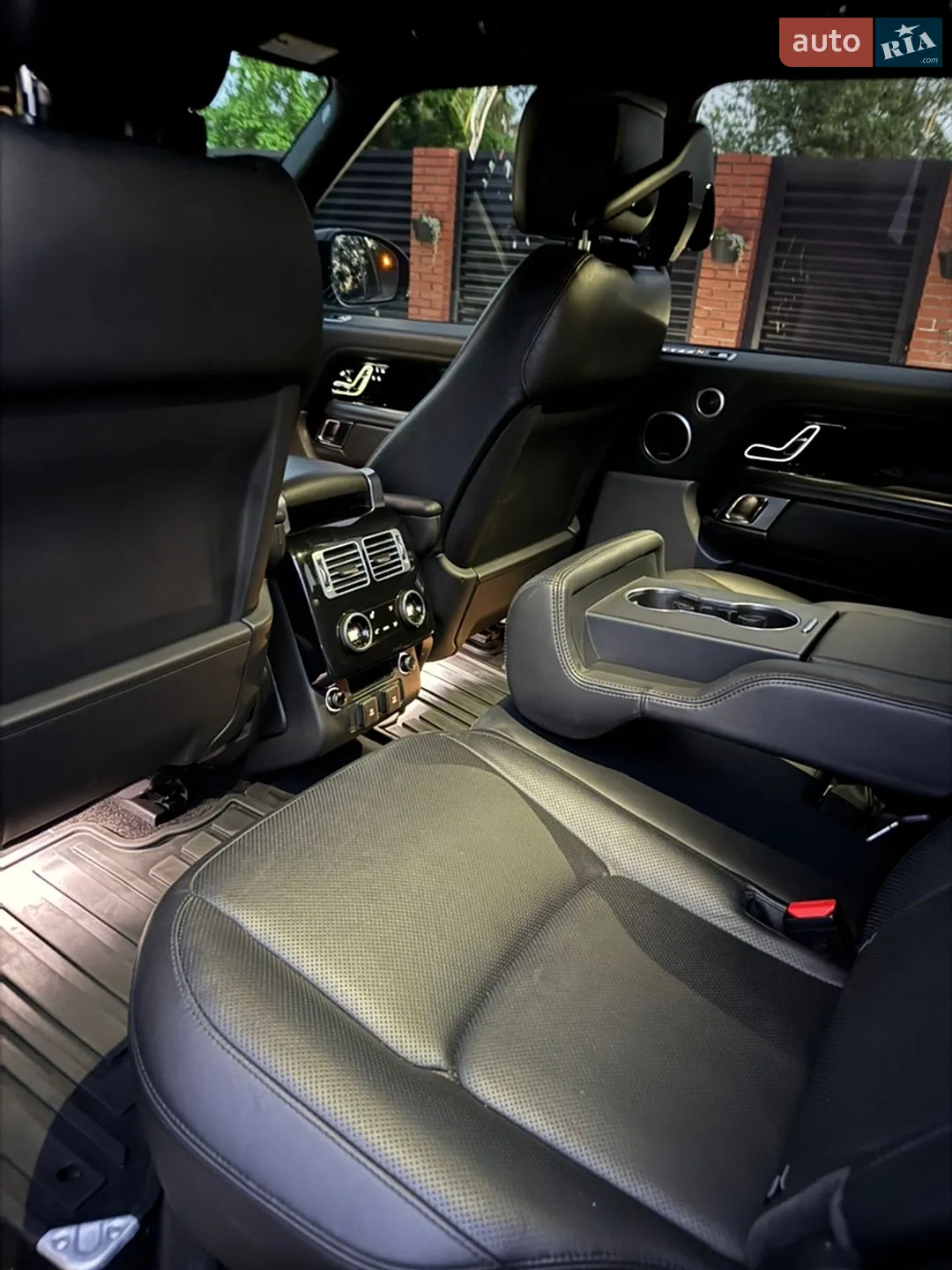 2018 Land Rover Range Rover - мініатюра 34