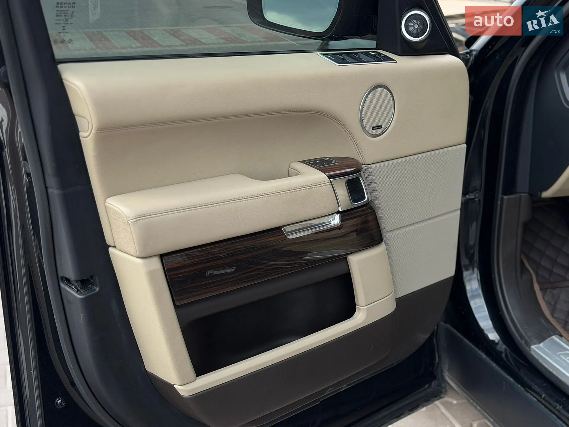 2016 Land Rover Range Rover - мініатюра 20