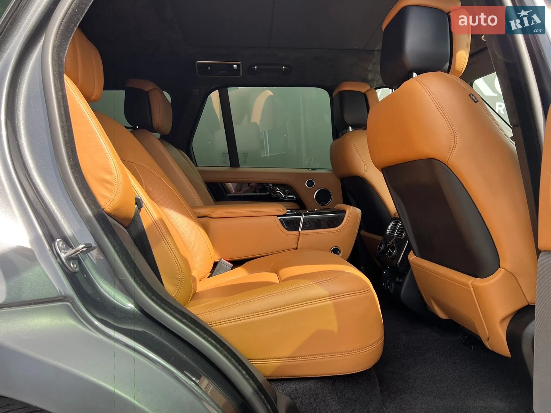 2020 Land Rover Range Rover - мініатюра 24