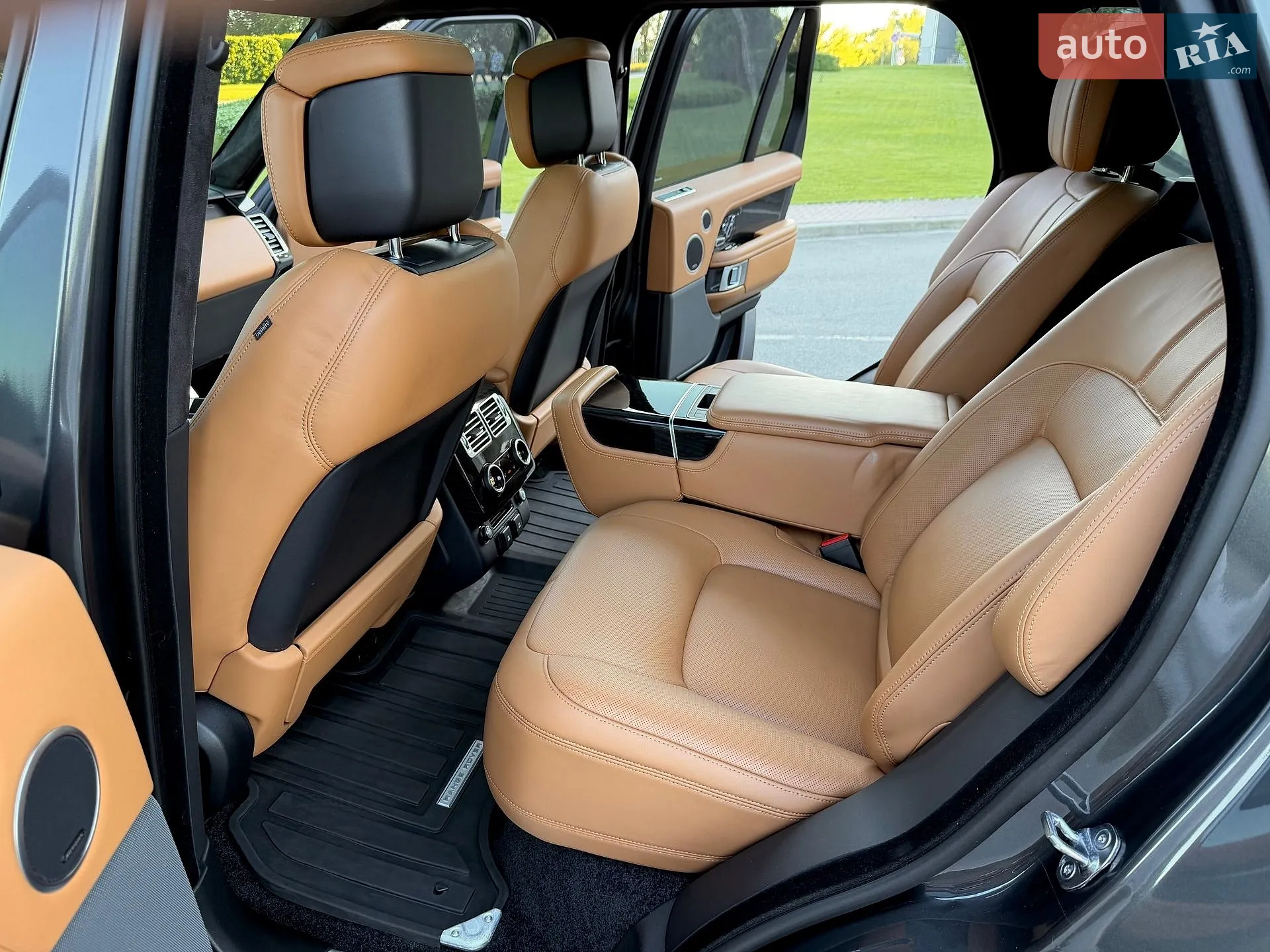 2020 Land Rover Range Rover - мініатюра 59