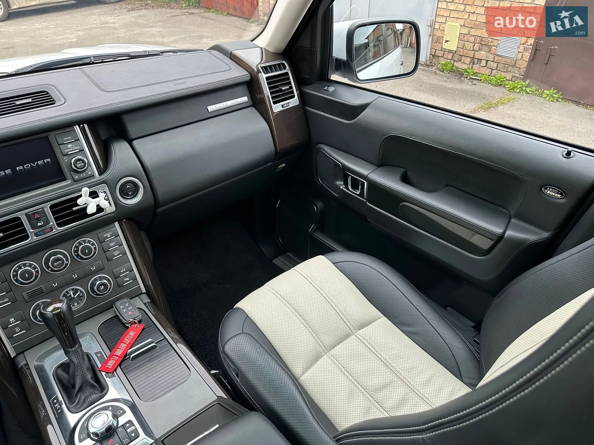 2010 Land Rover Range Rover - мініатюра 58