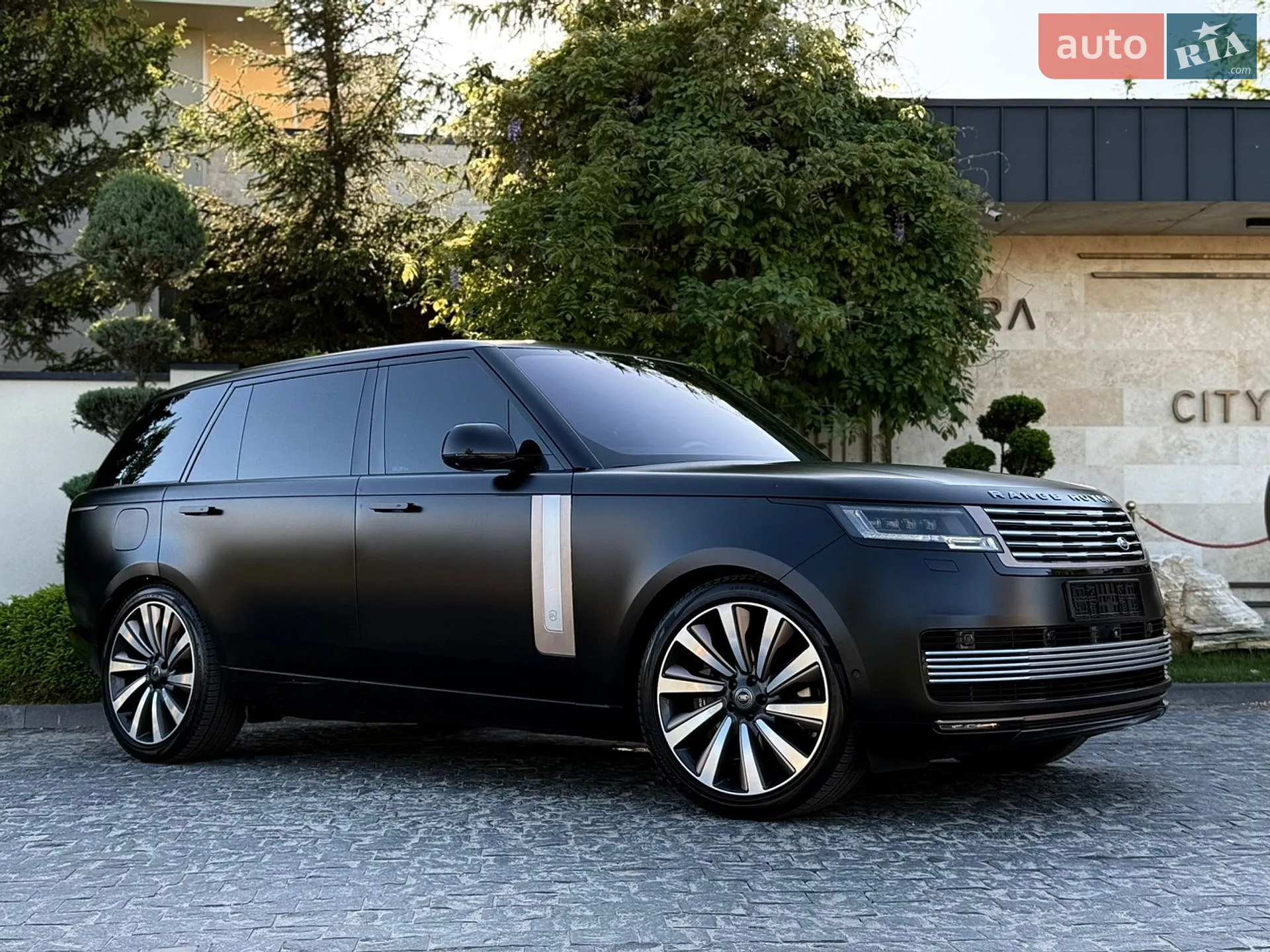 2023 Land Rover Range Rover - мініатюра 2