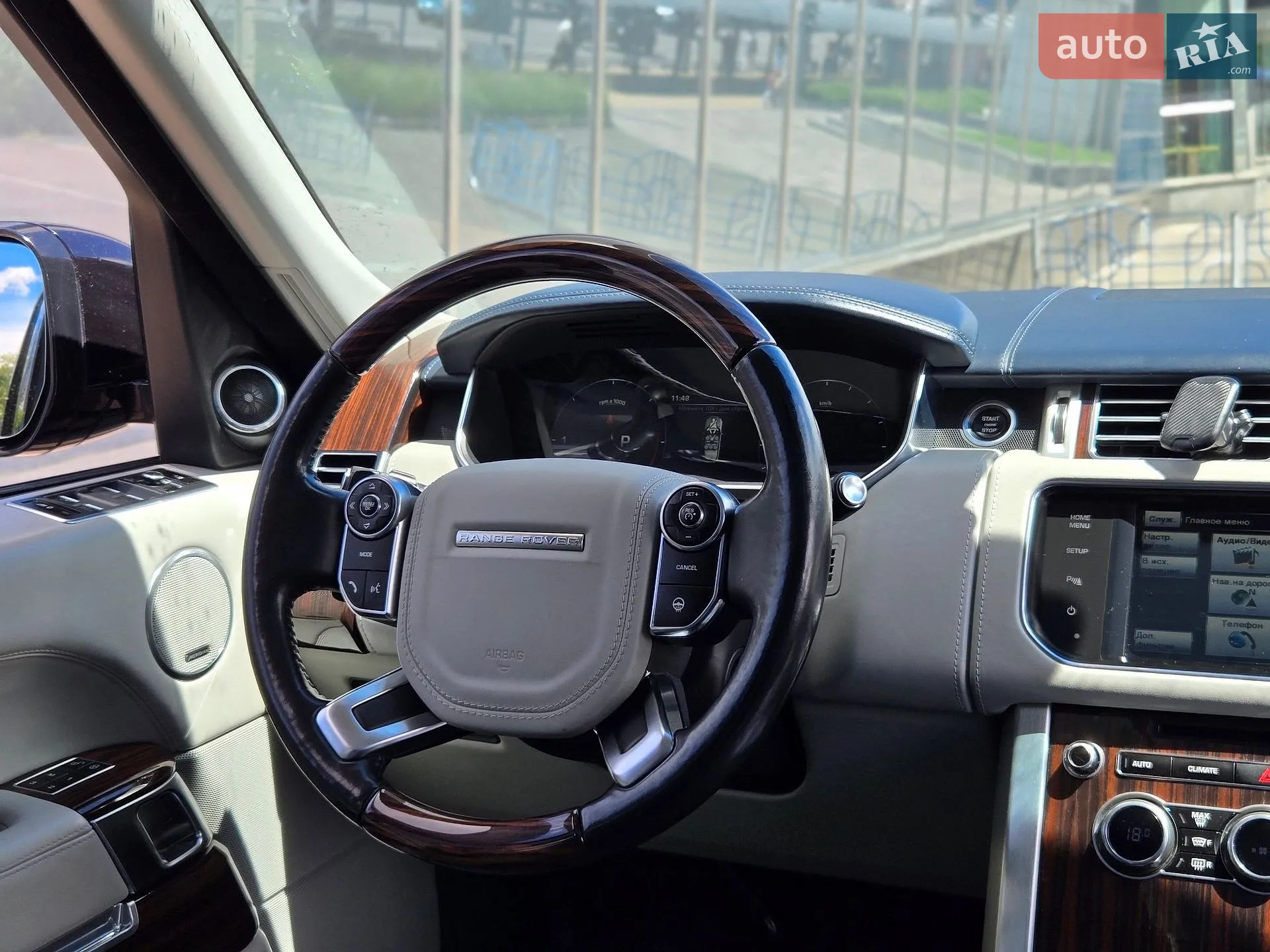 2013 Land Rover Range Rover - мініатюра 18
