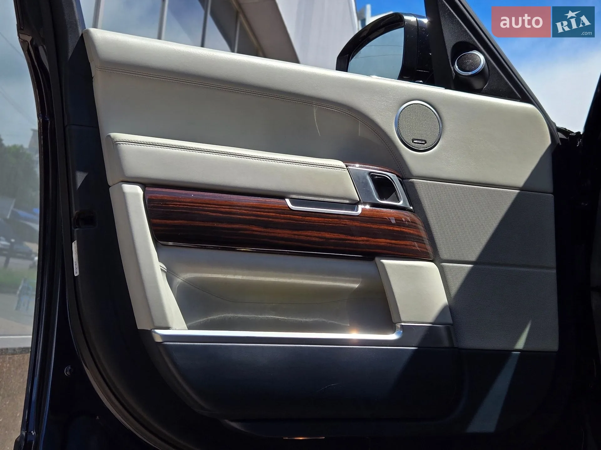 2013 Land Rover Range Rover - мініатюра 35