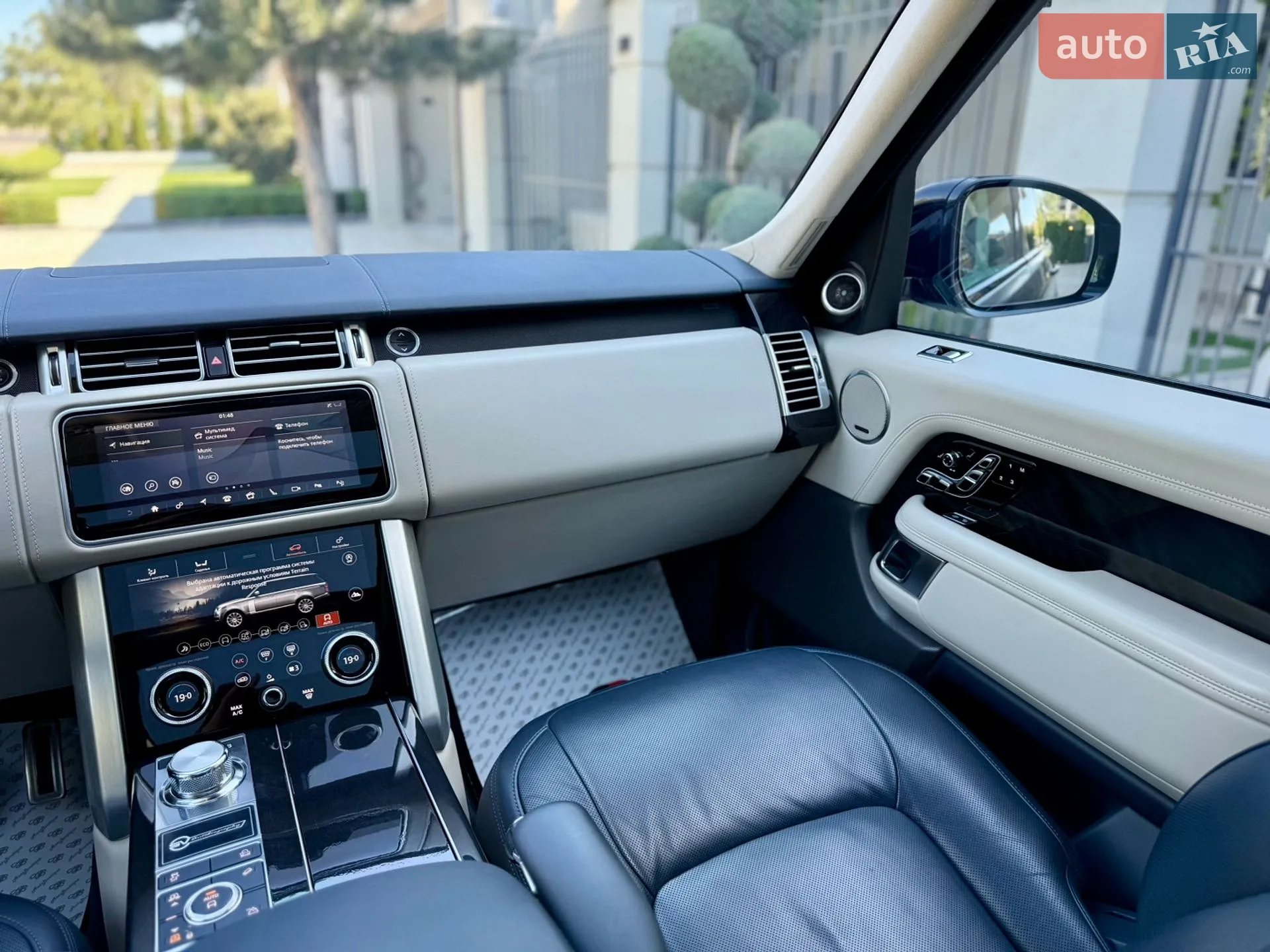2019 Land Rover Range Rover - мініатюра 44