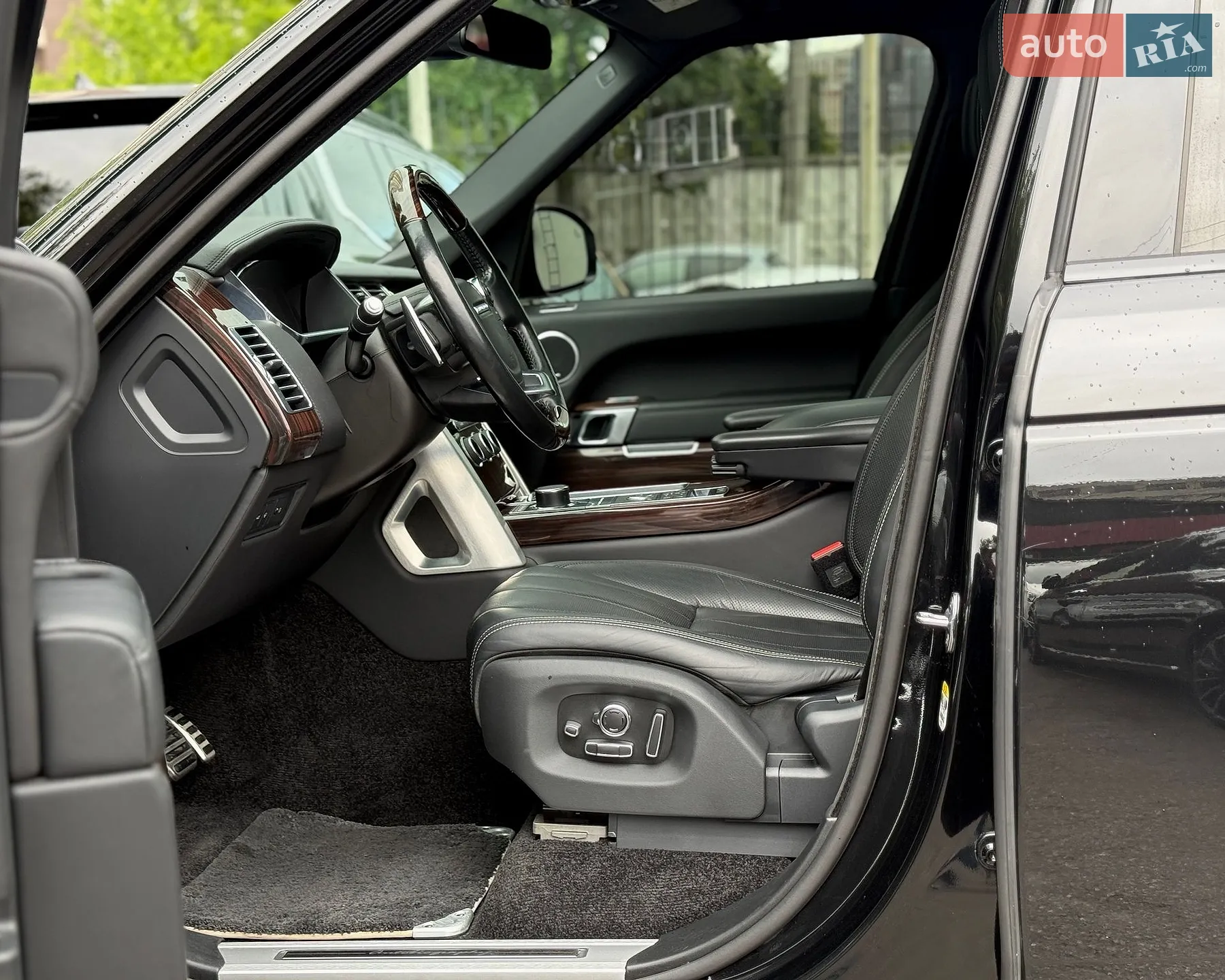 2016 Land Rover Range Rover - мініатюра 11