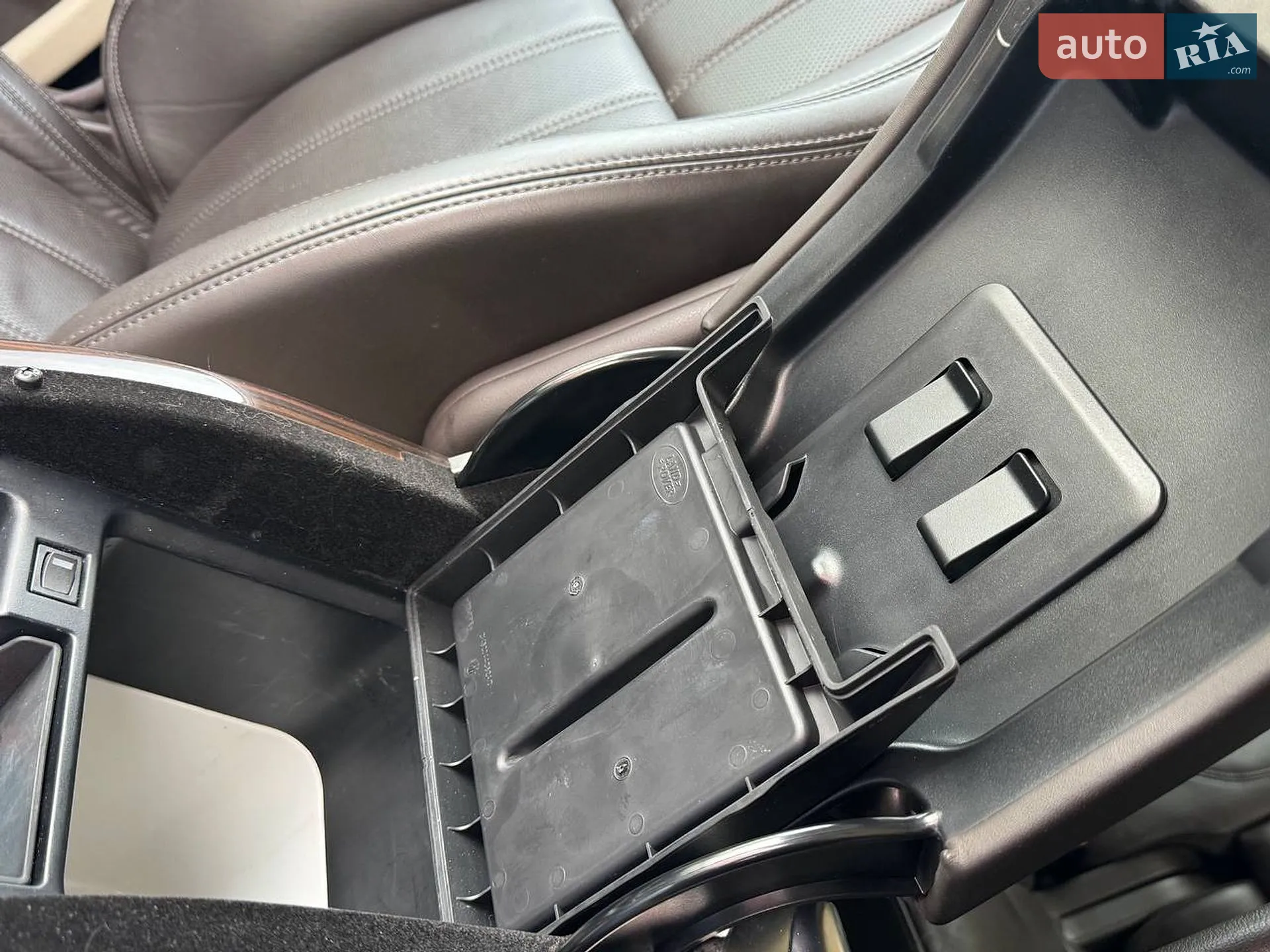 2013 Land Rover Range Rover - мініатюра 25