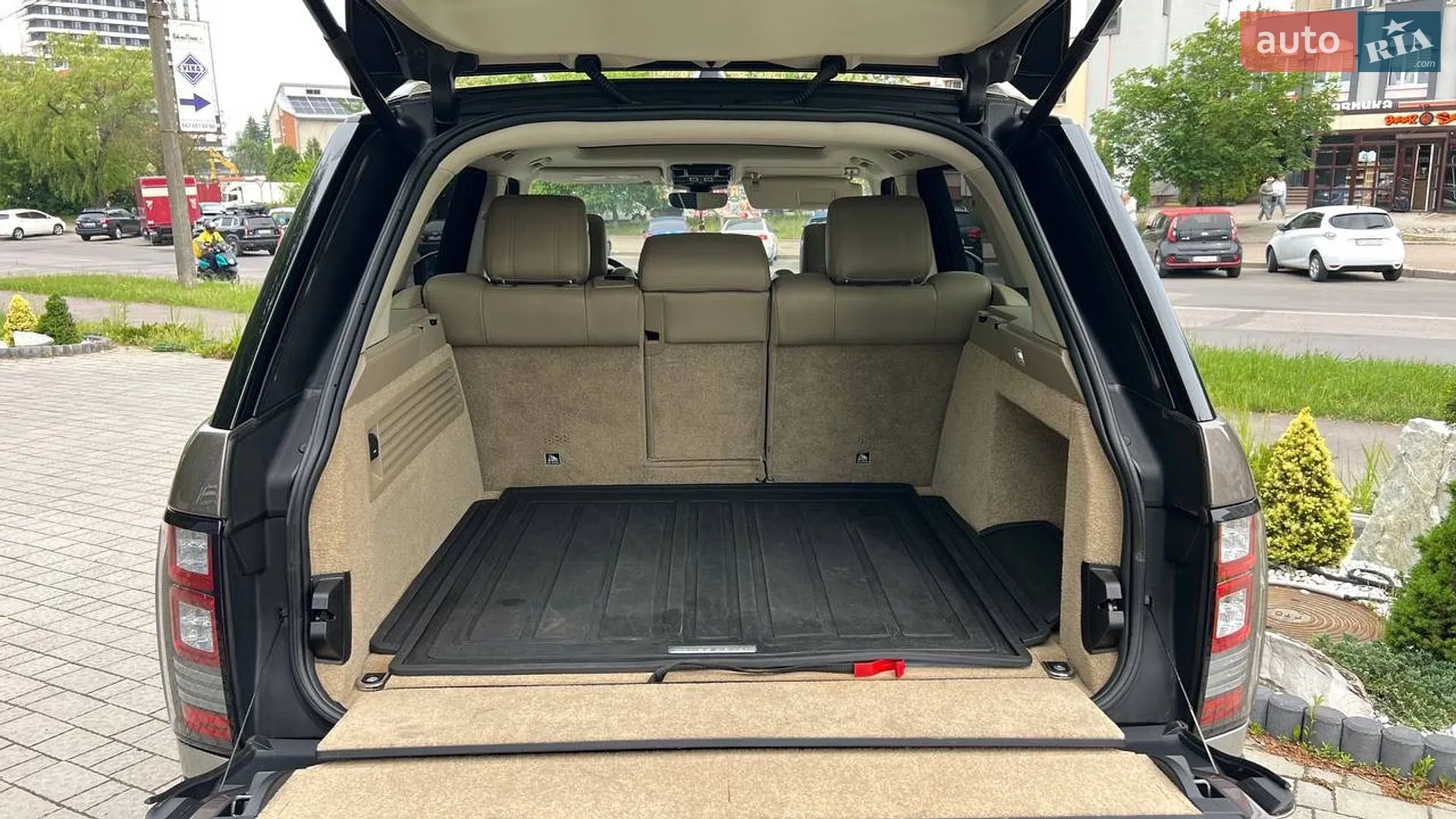 2017 Land Rover Range Rover - мініатюра 38