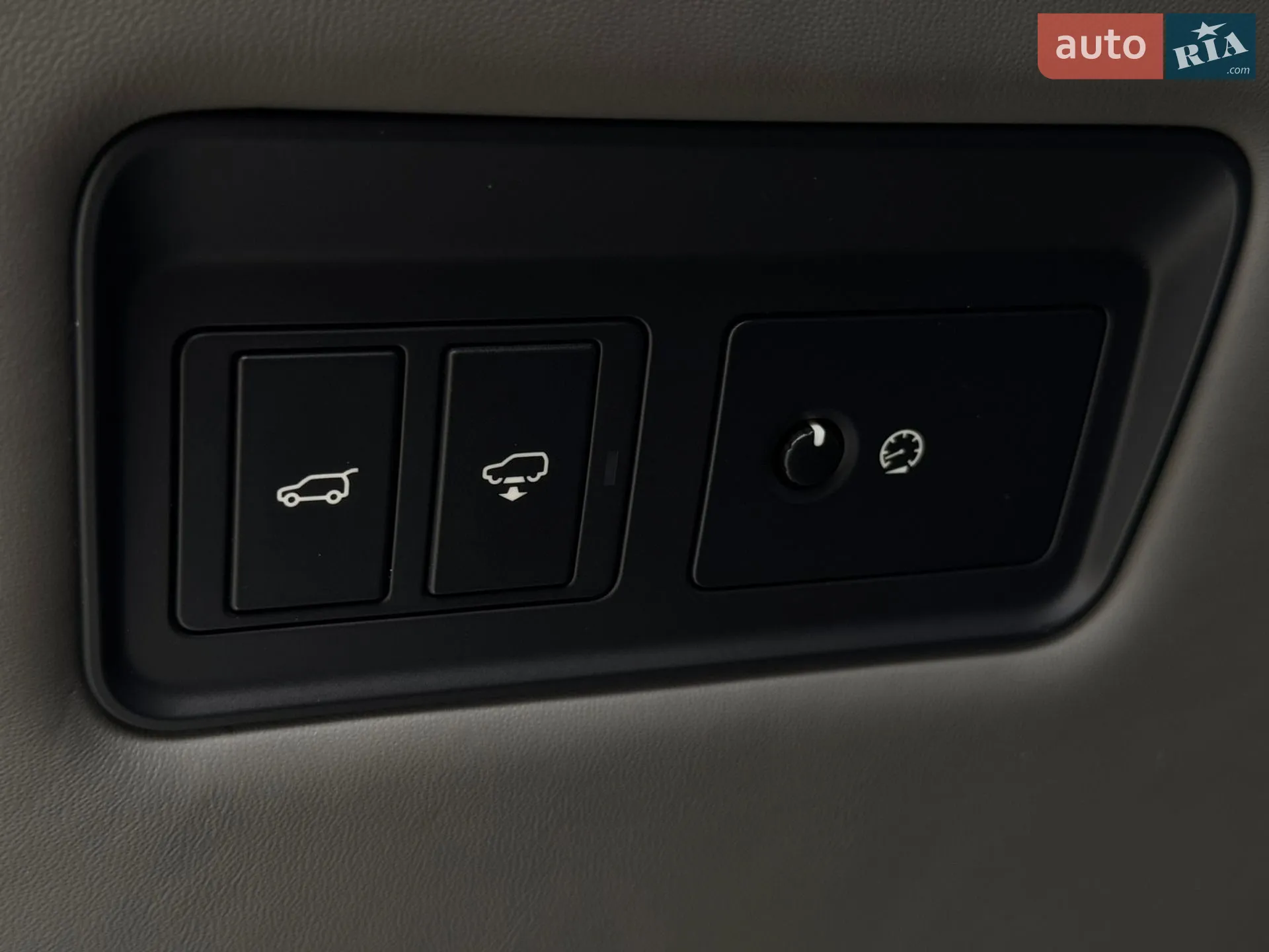 2015 Land Rover Range Rover - мініатюра 29