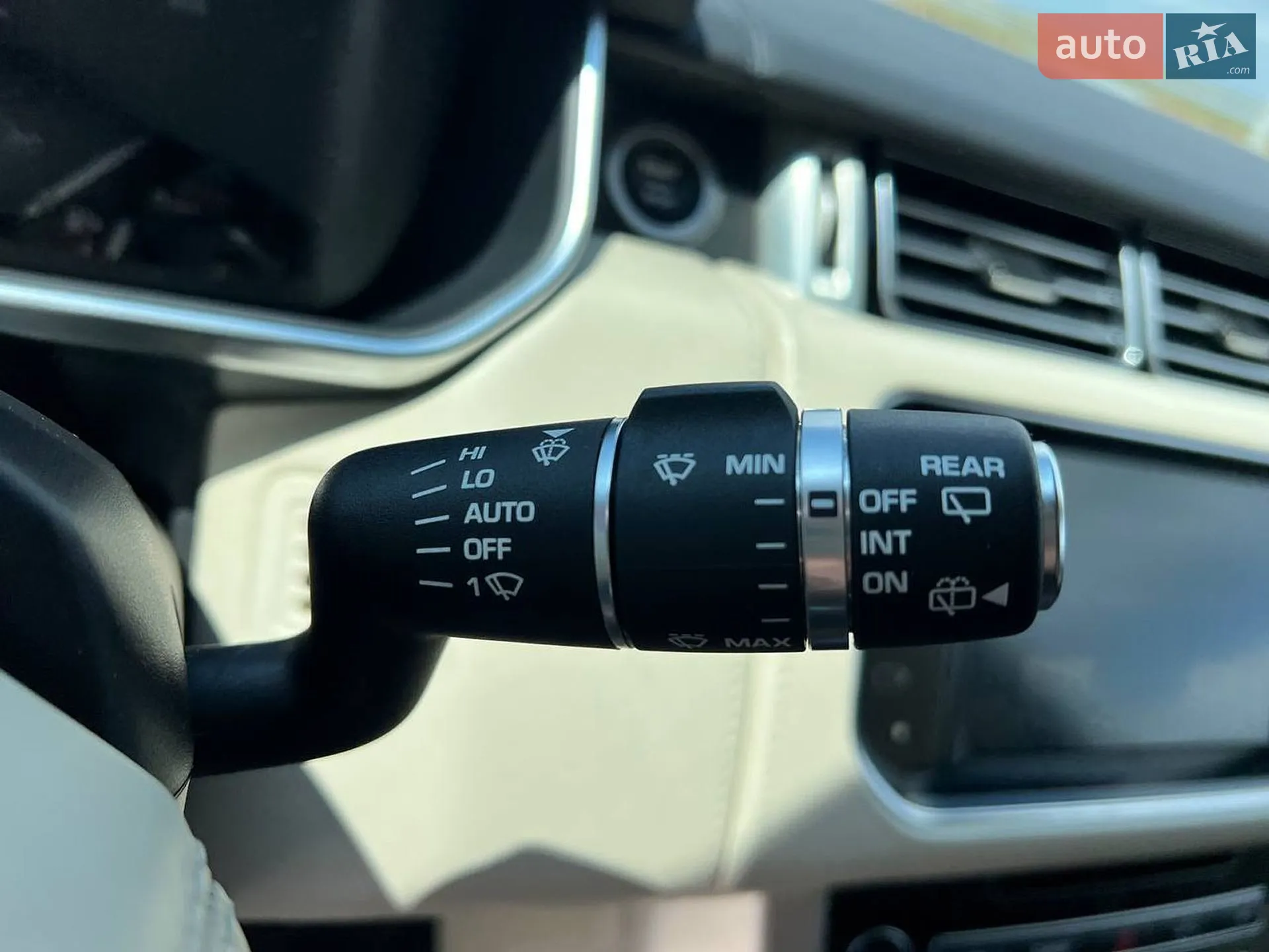 2014 Land Rover Range Rover - мініатюра 32