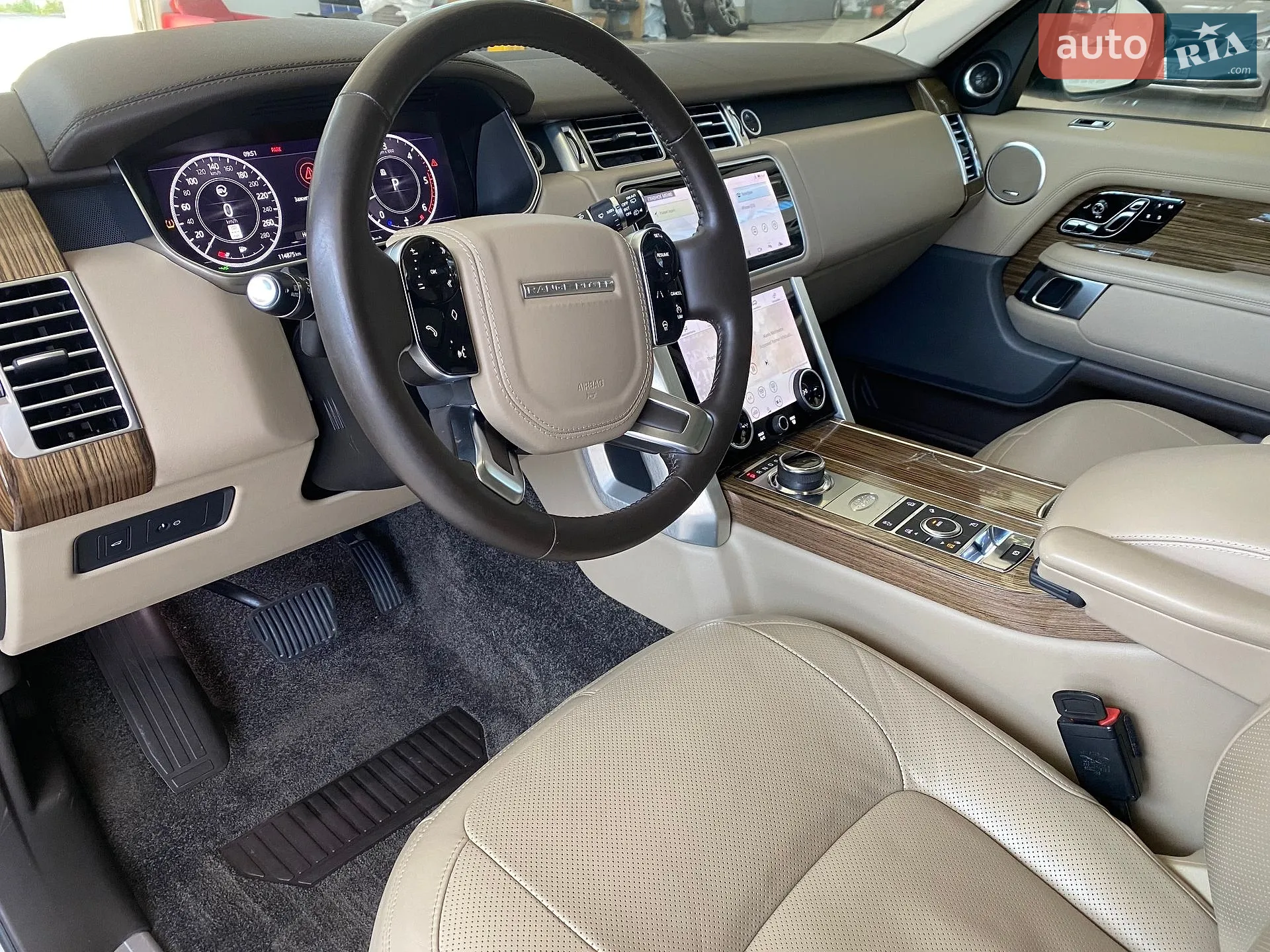 2018 Land Rover Range Rover - мініатюра 25