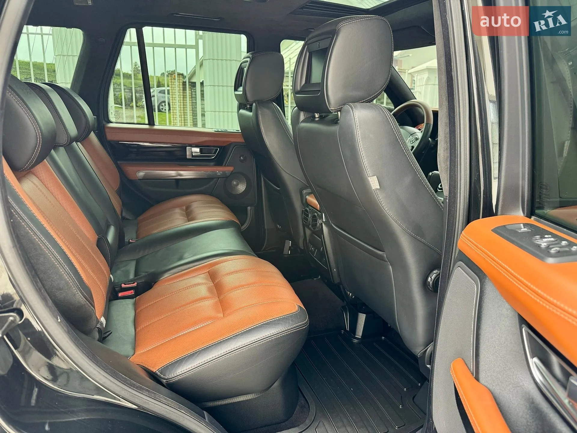 2011 Land Rover Range Rover - мініатюра 46