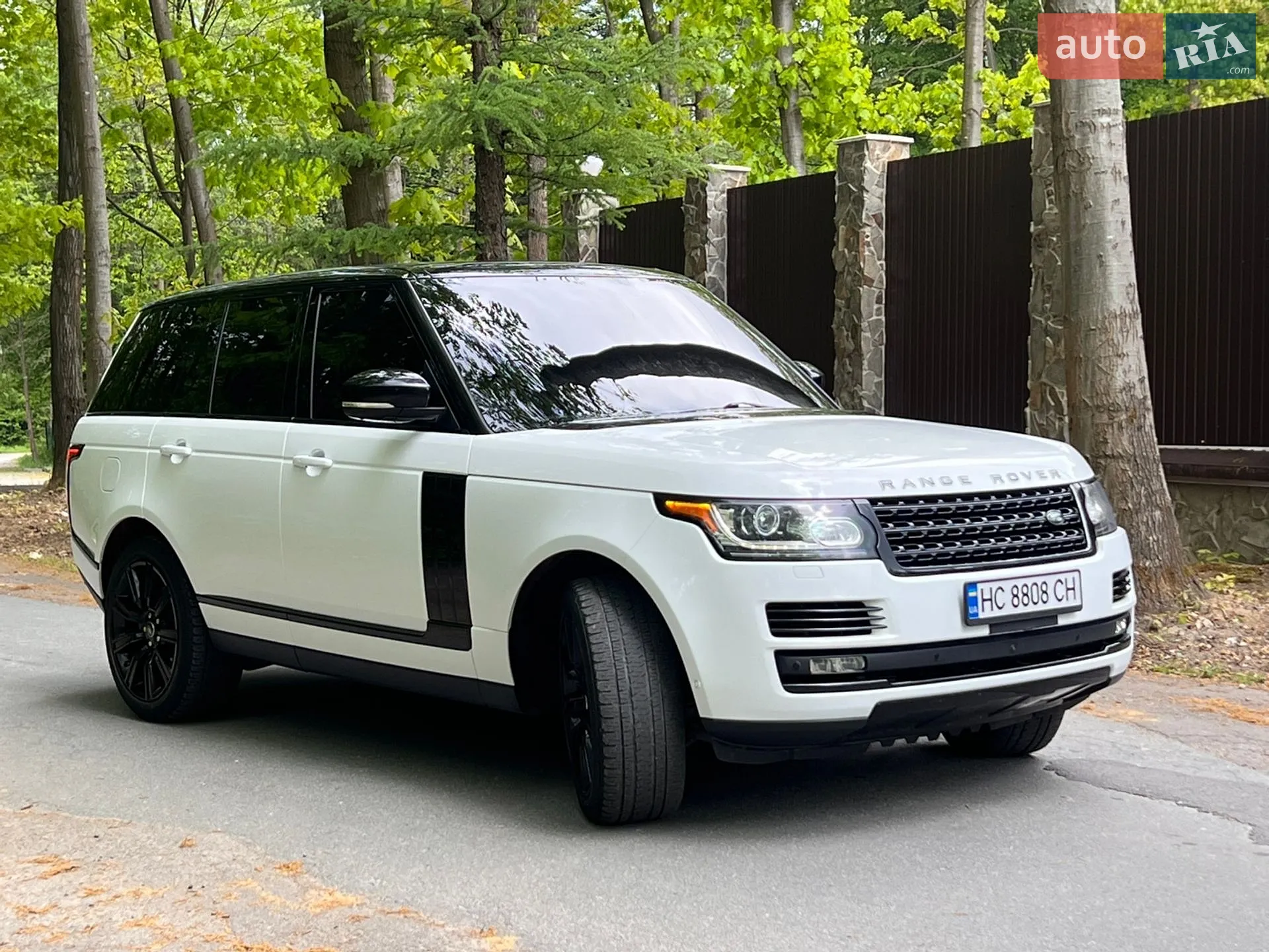 2015 Land Rover Range Rover - мініатюра 26