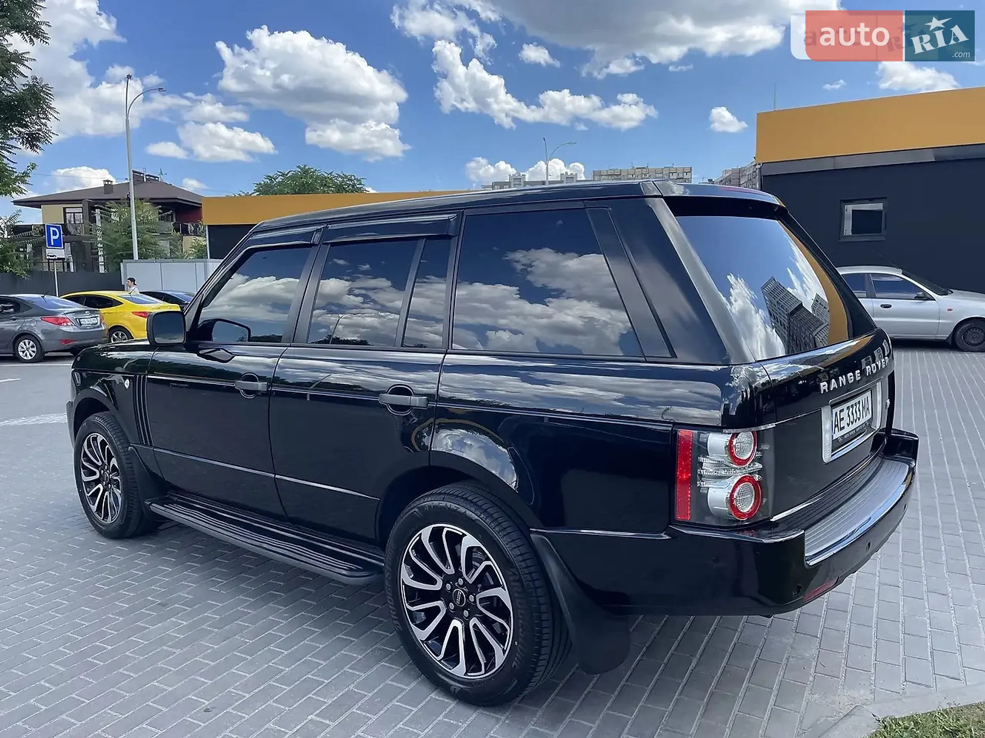 2010 Land Rover Range Rover - мініатюра 15
