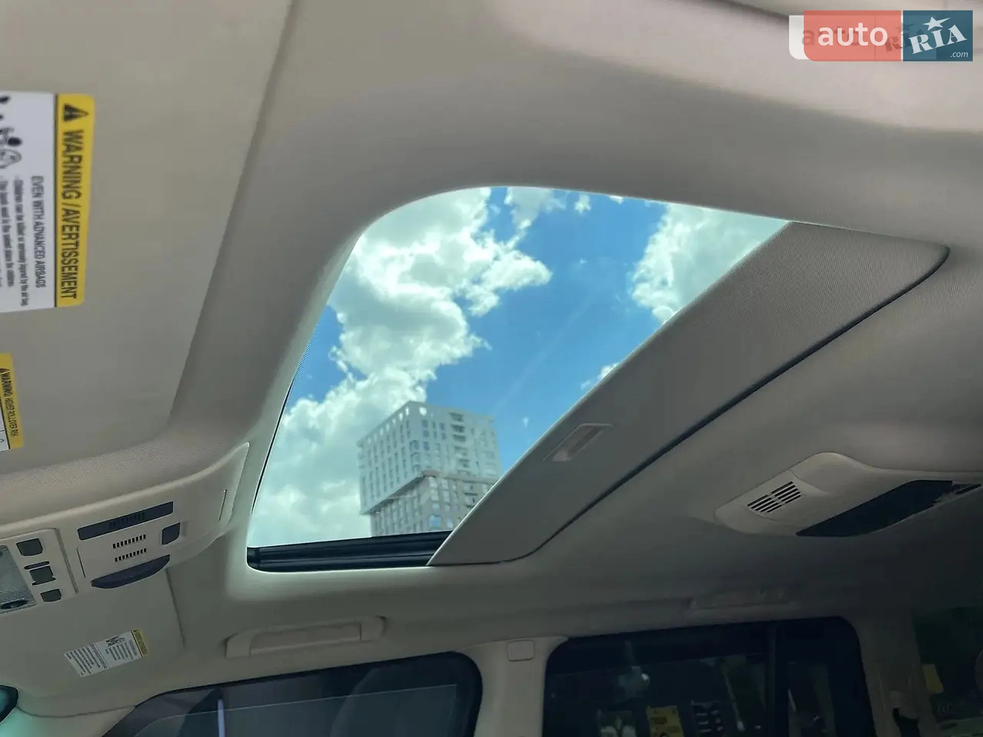 2010 Land Rover Range Rover - мініатюра 36