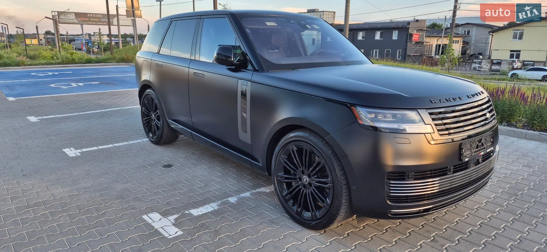 2023 Land Rover Range Rover - мініатюра 8