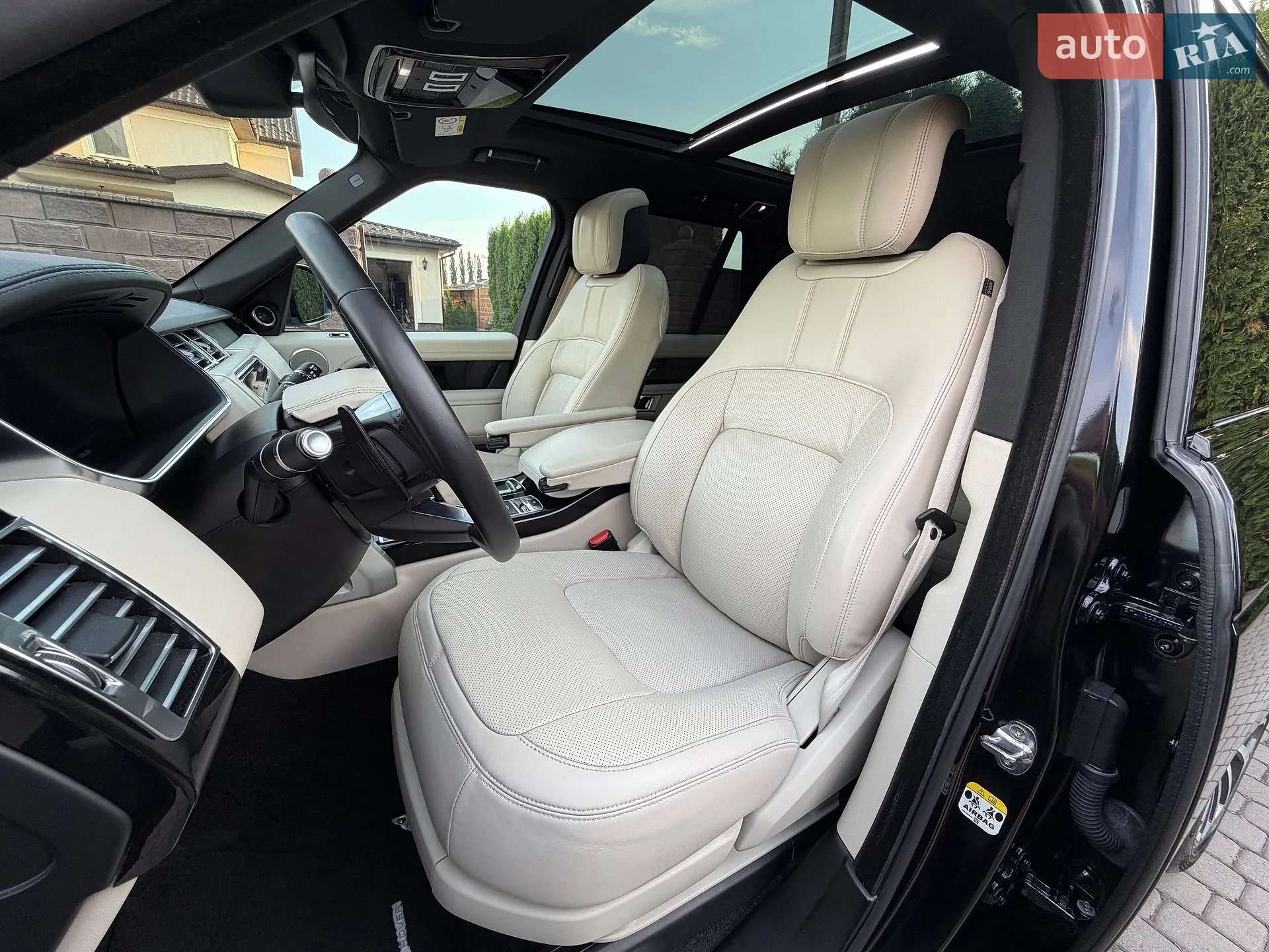 2020 Land Rover Range Rover - мініатюра 12