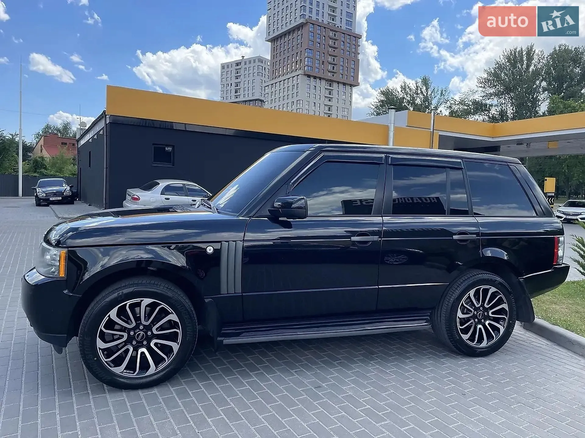 2010 Land Rover Range Rover - мініатюра 2