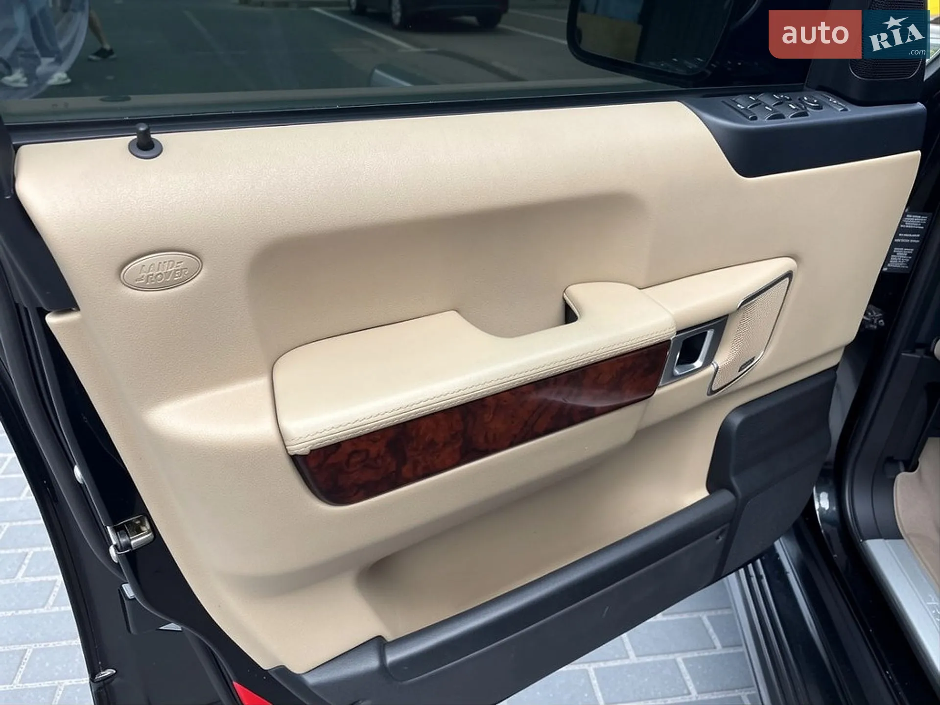 2010 Land Rover Range Rover - мініатюра 15