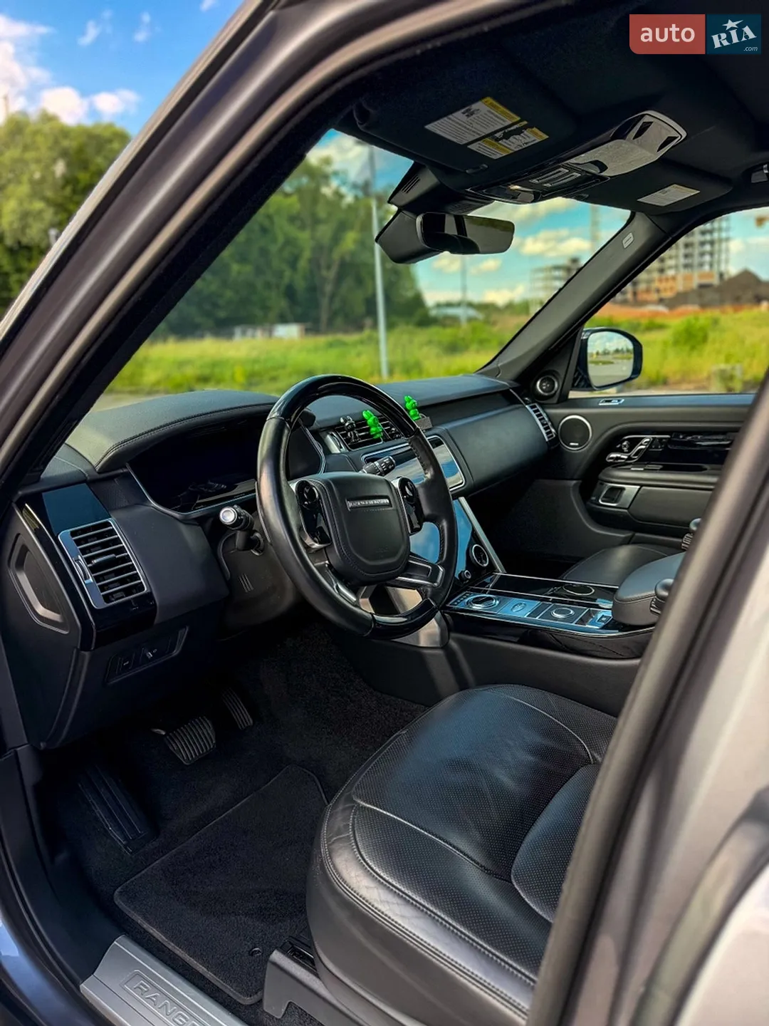 2021 Land Rover Range Rover - мініатюра 27