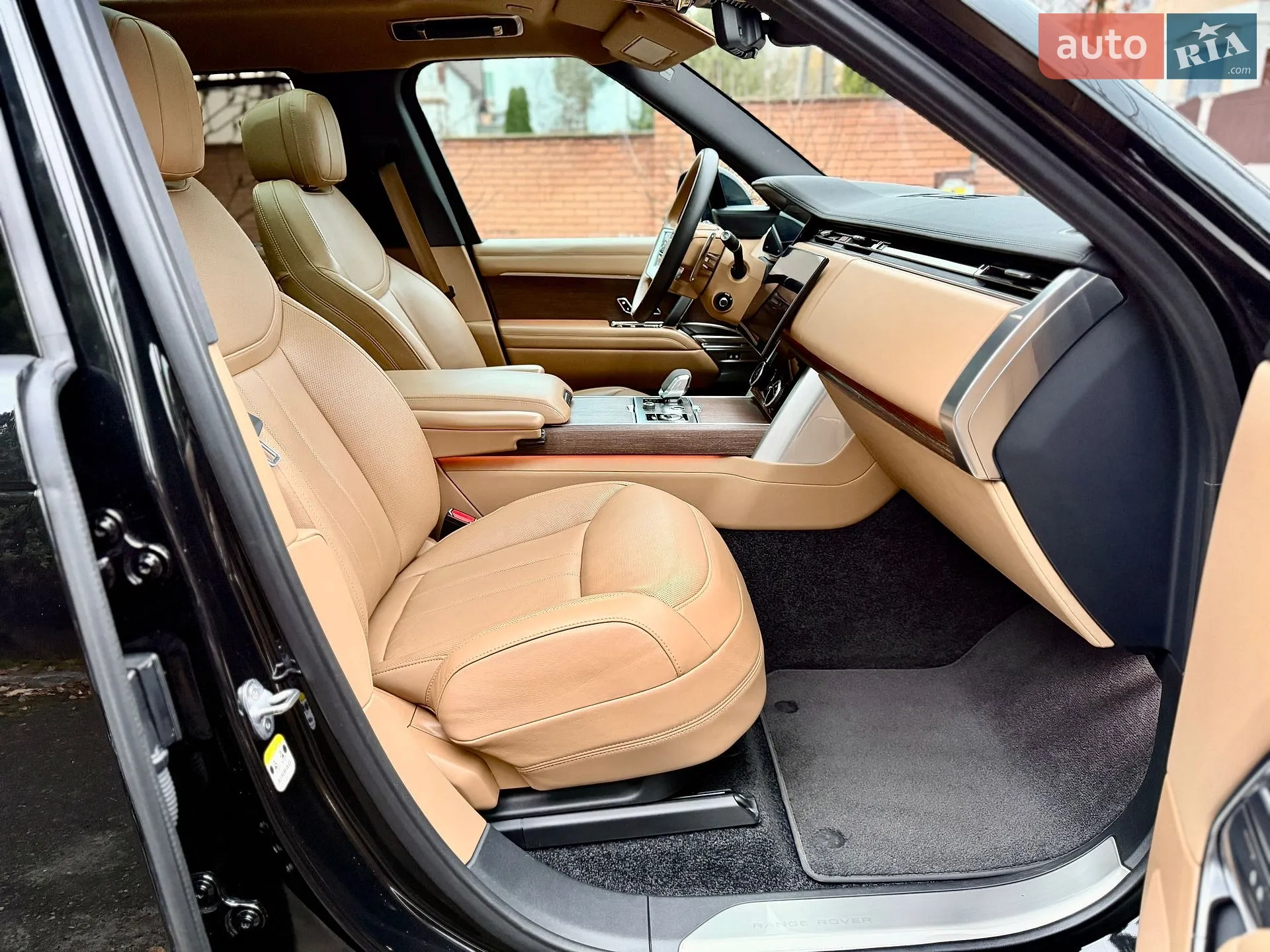 2022 Land Rover Range Rover - мініатюра 144