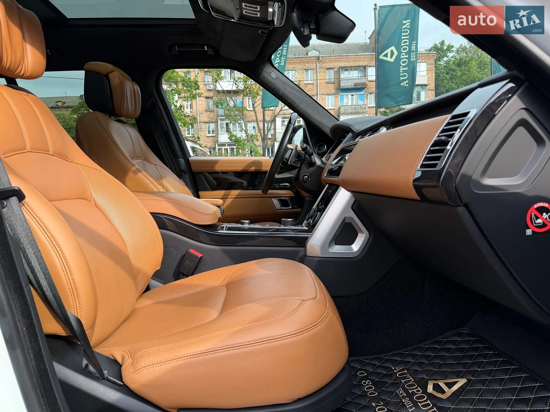 2018 Land Rover Range Rover - мініатюра 43