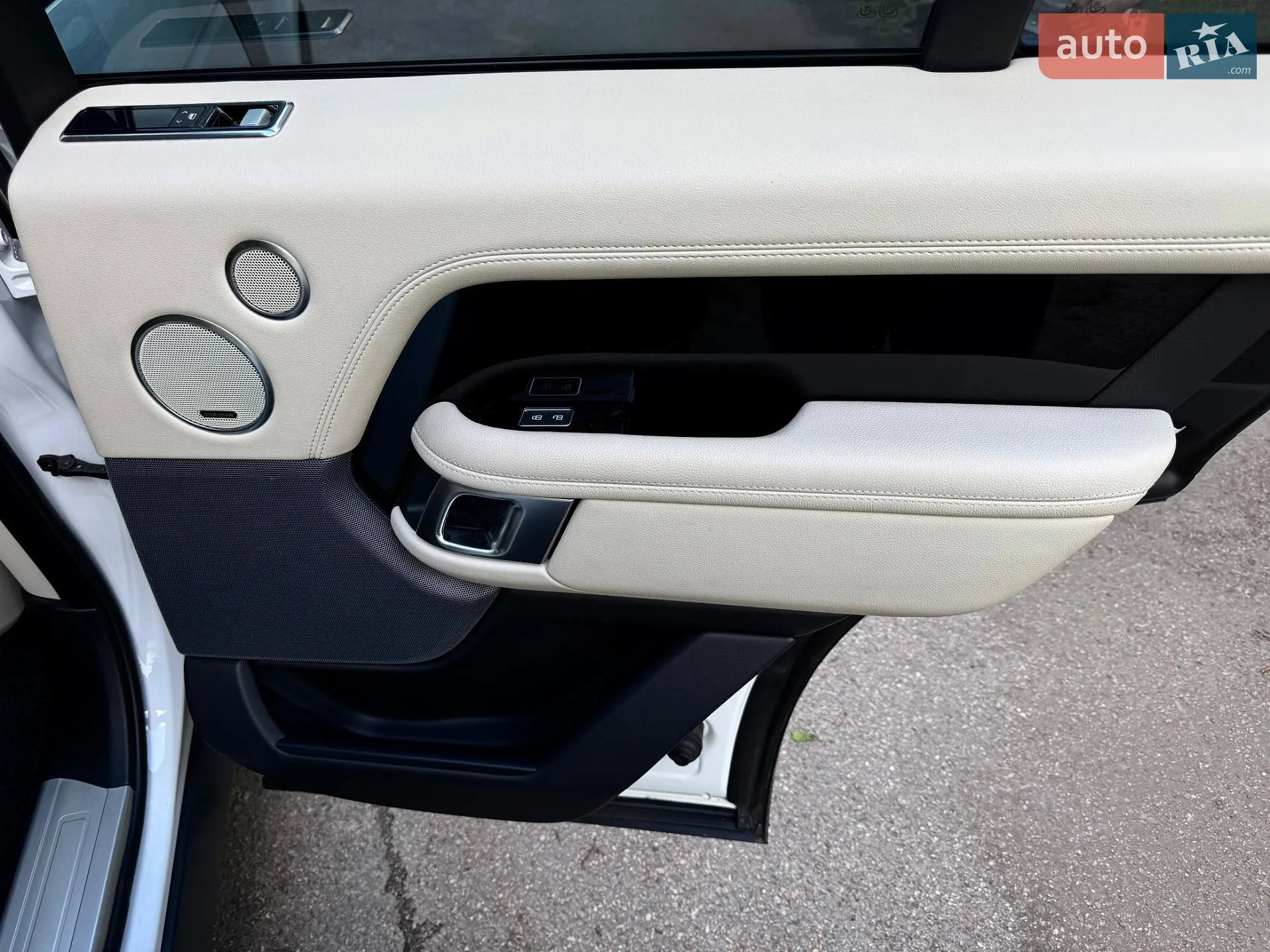 2021 Land Rover Range Rover - мініатюра 28