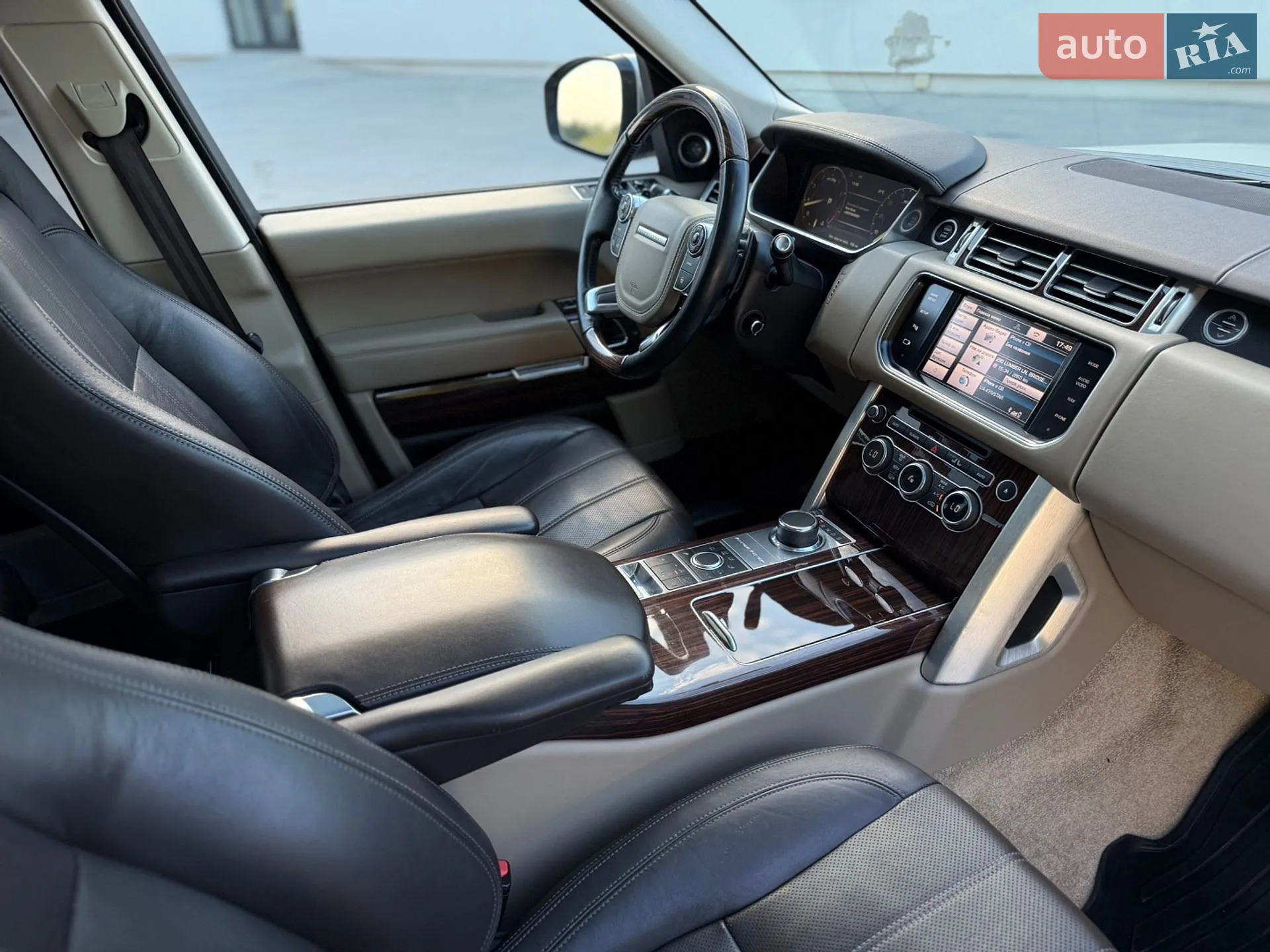 2013 Land Rover Range Rover - мініатюра 29