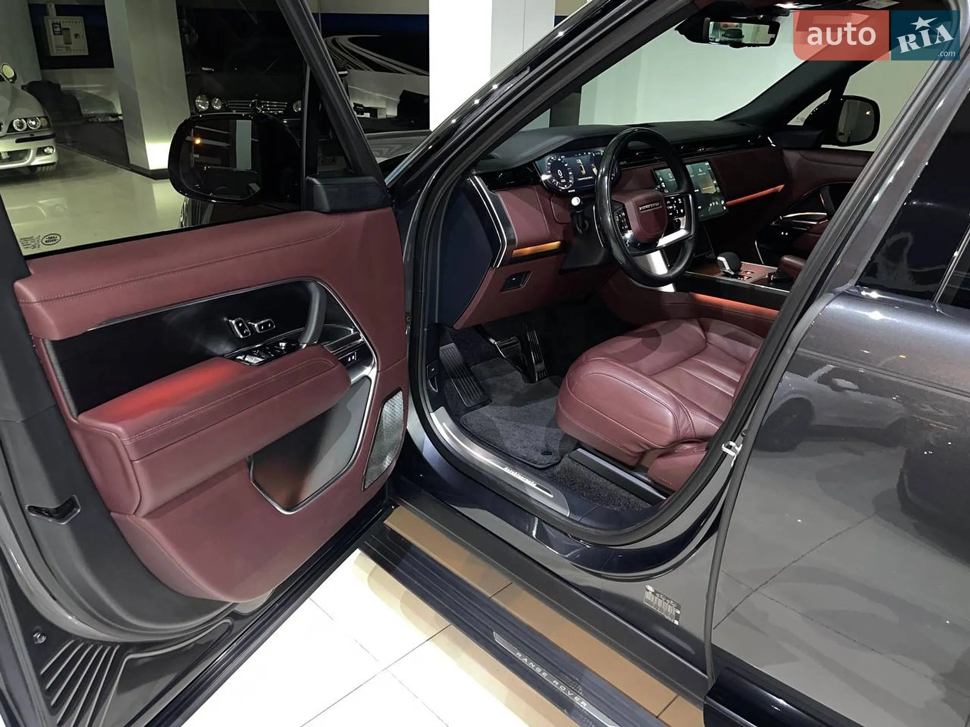 2023 Land Rover Range Rover - мініатюра 29