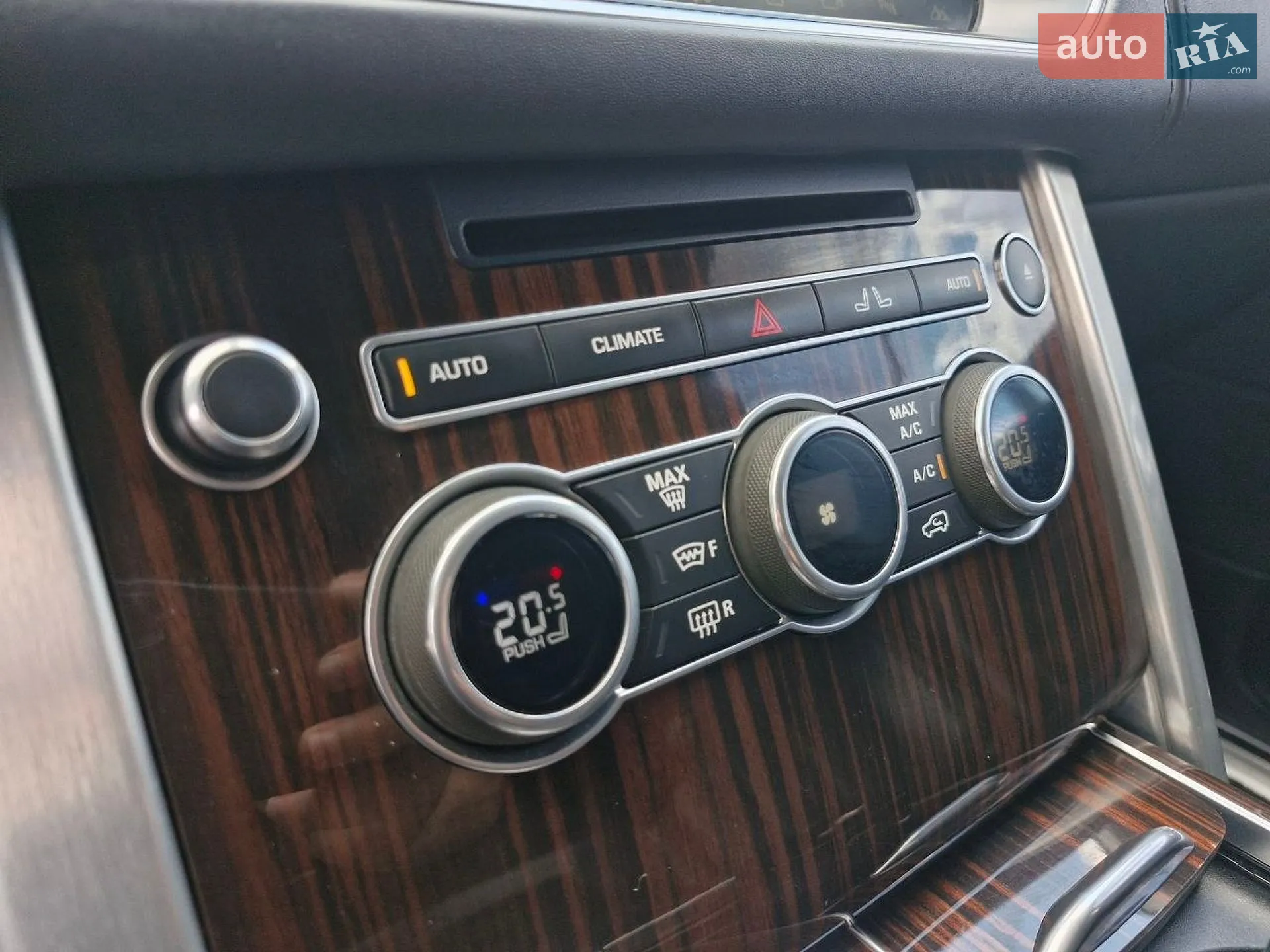 2017 Land Rover Range Rover - мініатюра 30