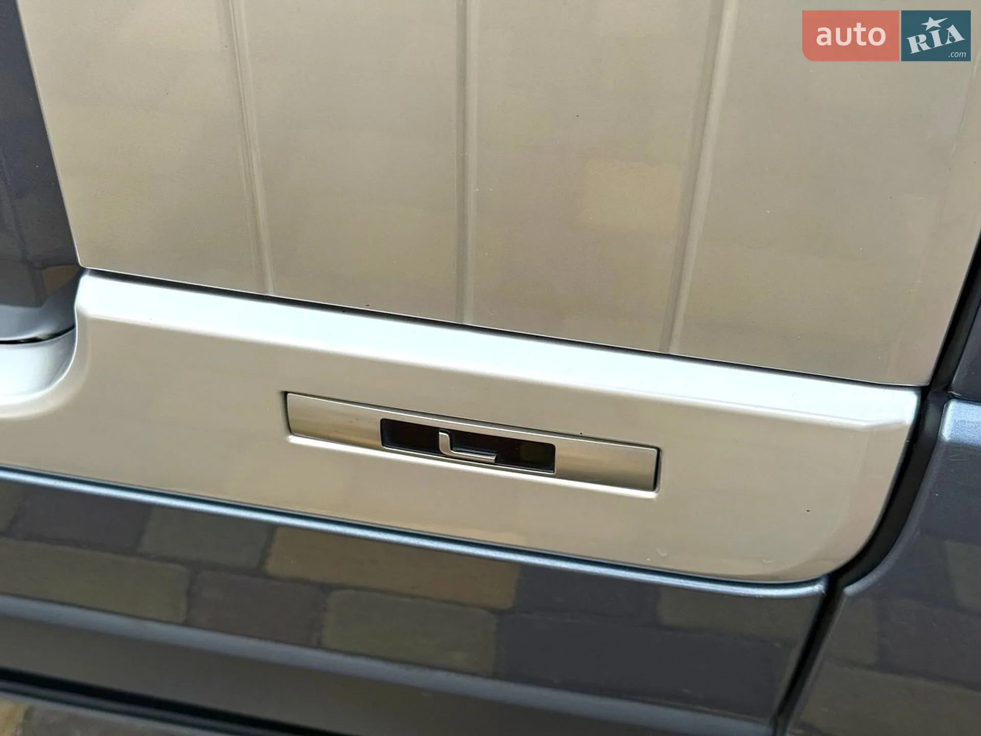 2019 Land Rover Range Rover - мініатюра 20
