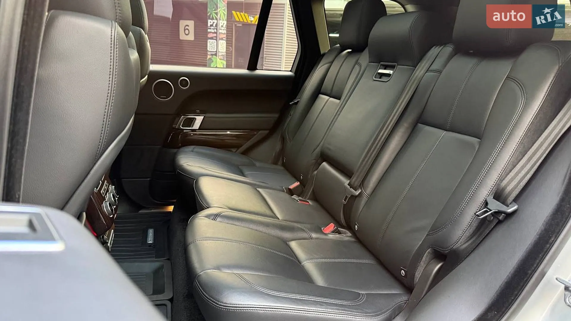 2016 Land Rover Range Rover - мініатюра 14