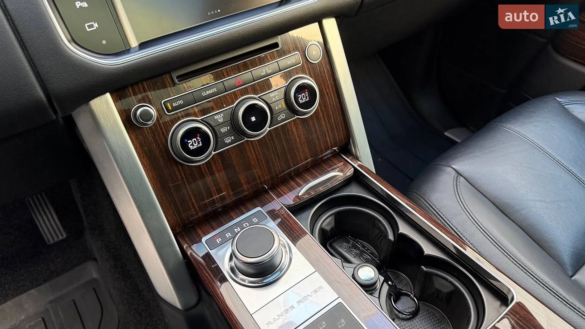 2016 Land Rover Range Rover - мініатюра 33