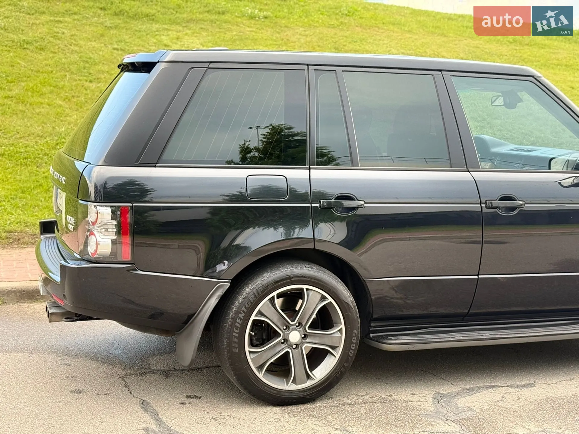 2011 Land Rover Range Rover - мініатюра 18