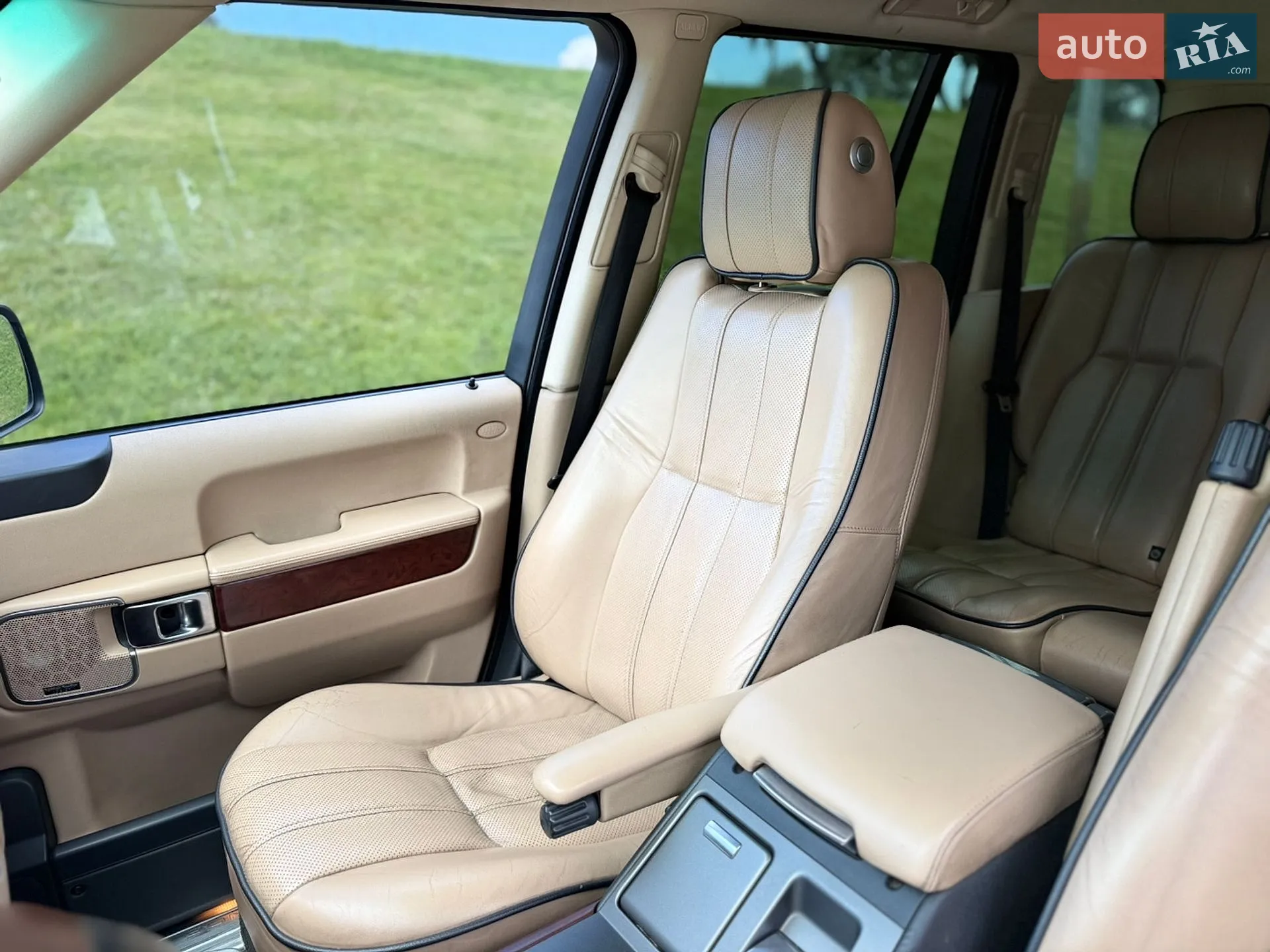 2011 Land Rover Range Rover - мініатюра 46
