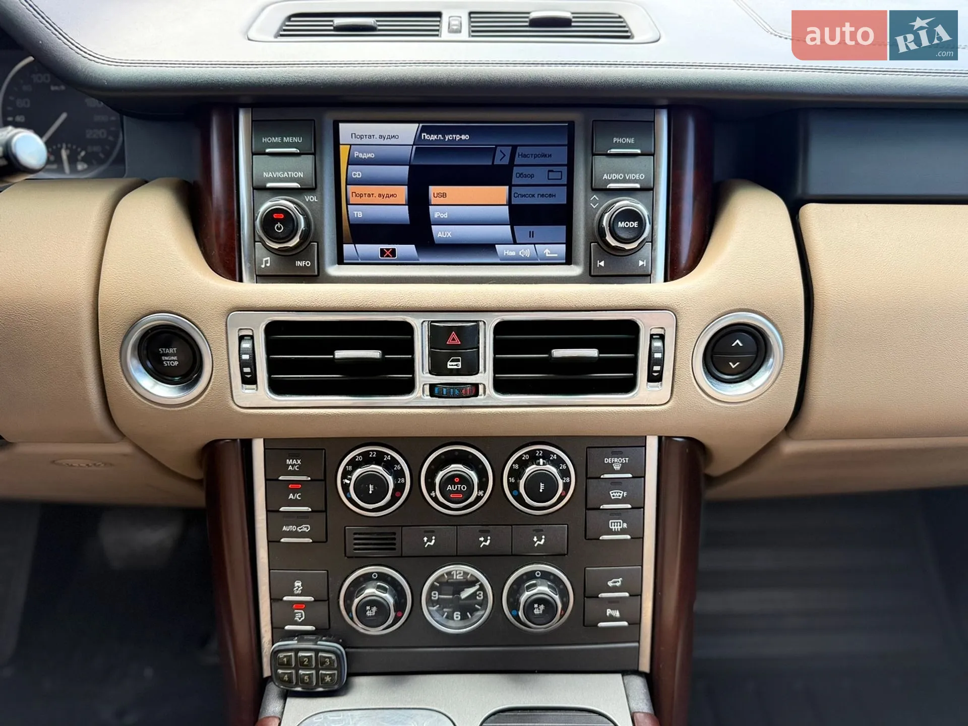2011 Land Rover Range Rover - мініатюра 49