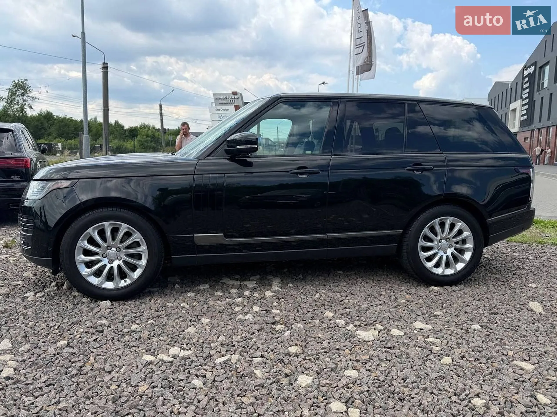 2018 Land Rover Range Rover - мініатюра 2