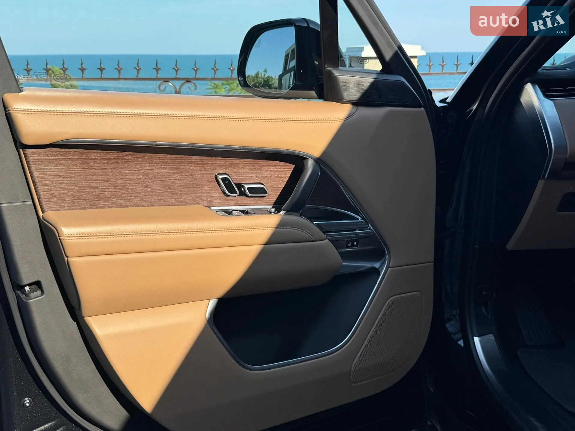 2022 Land Rover Range Rover - мініатюра 14
