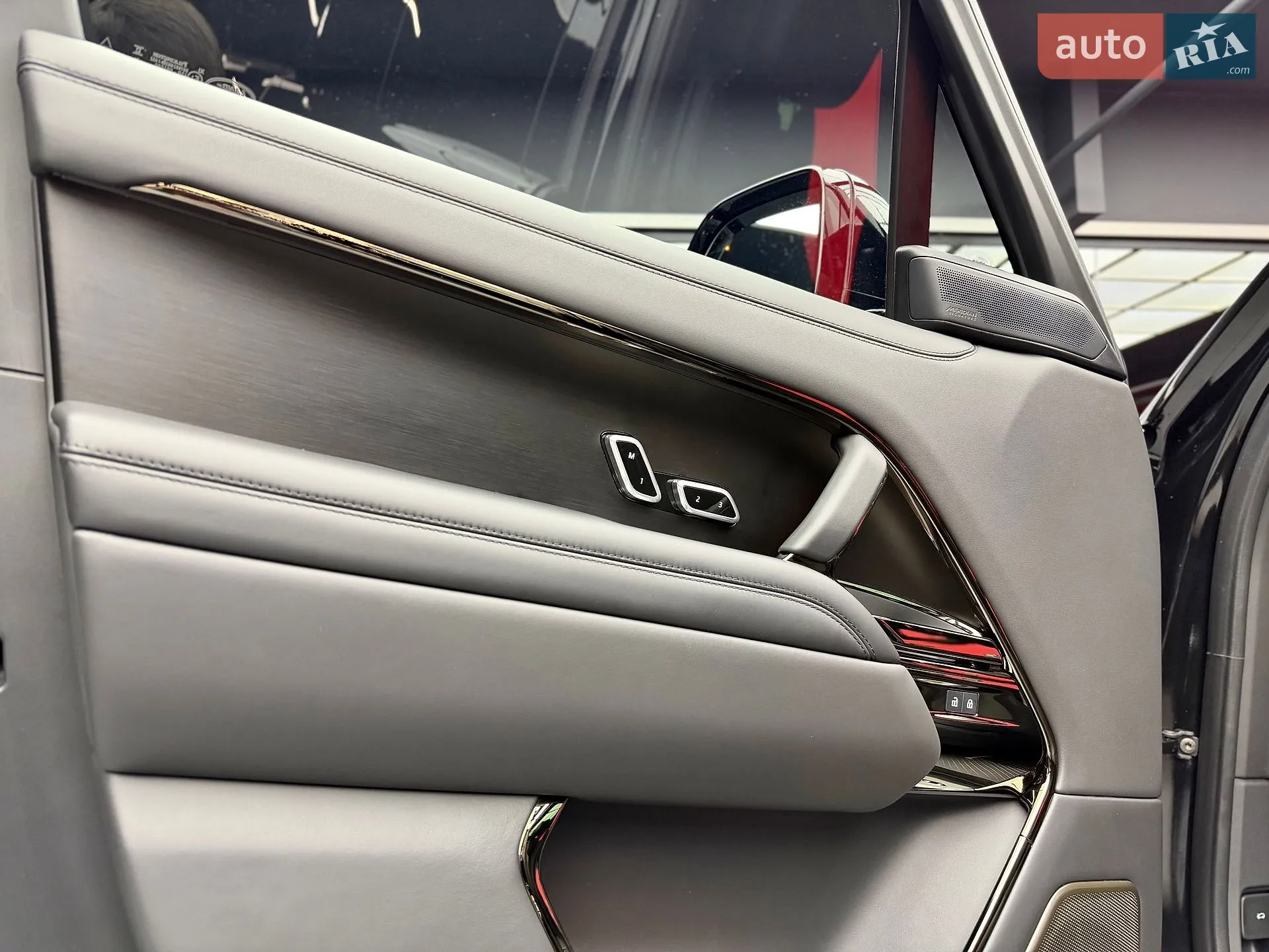 2024 Land Rover Range Rover - мініатюра 24
