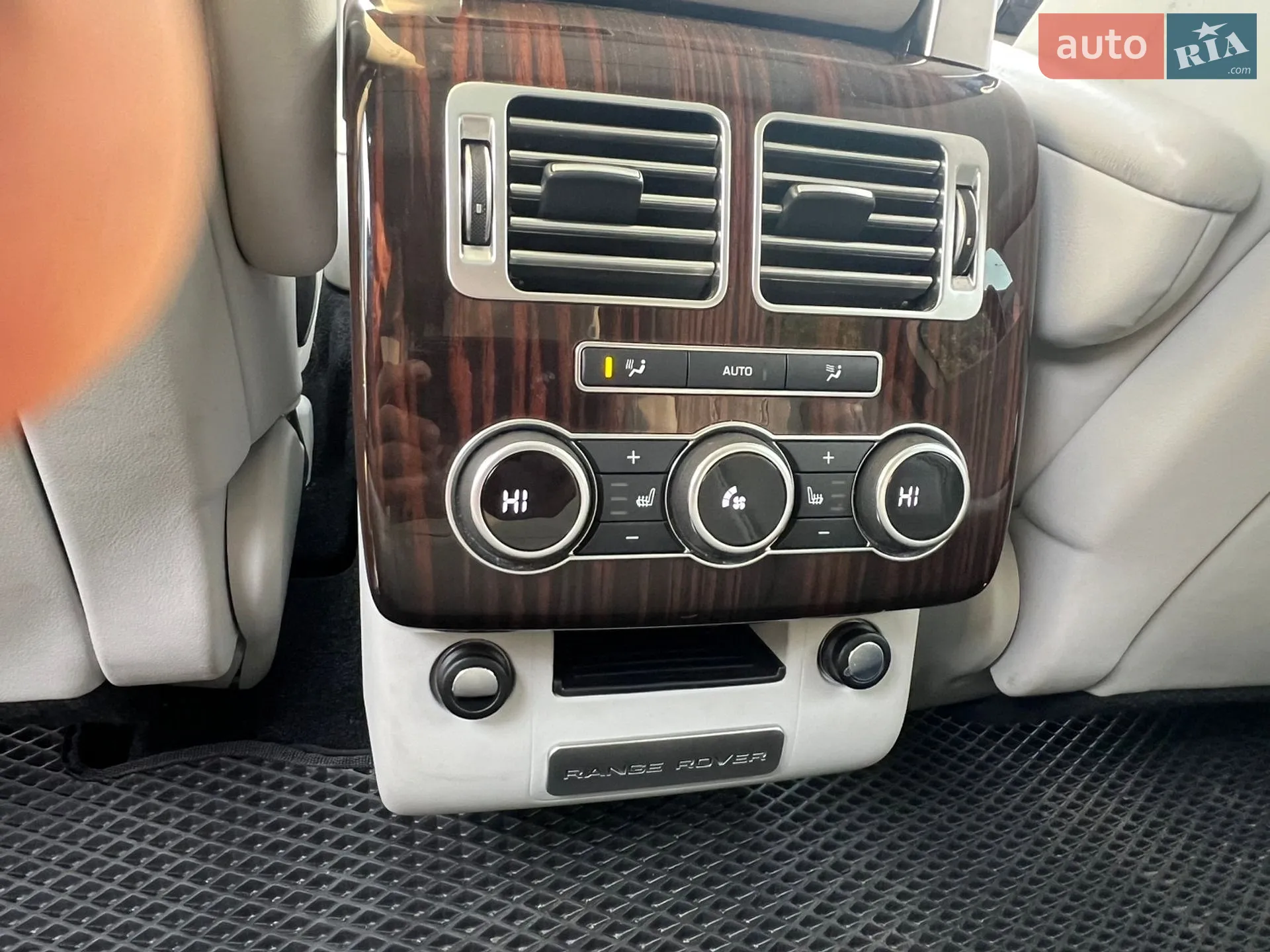 2015 Land Rover Range Rover - мініатюра 12
