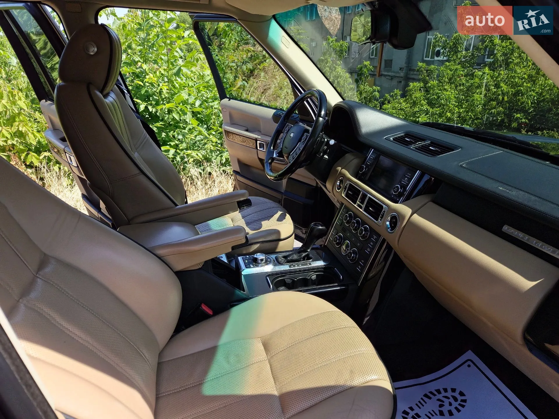 2011 Land Rover Range Rover - мініатюра 15