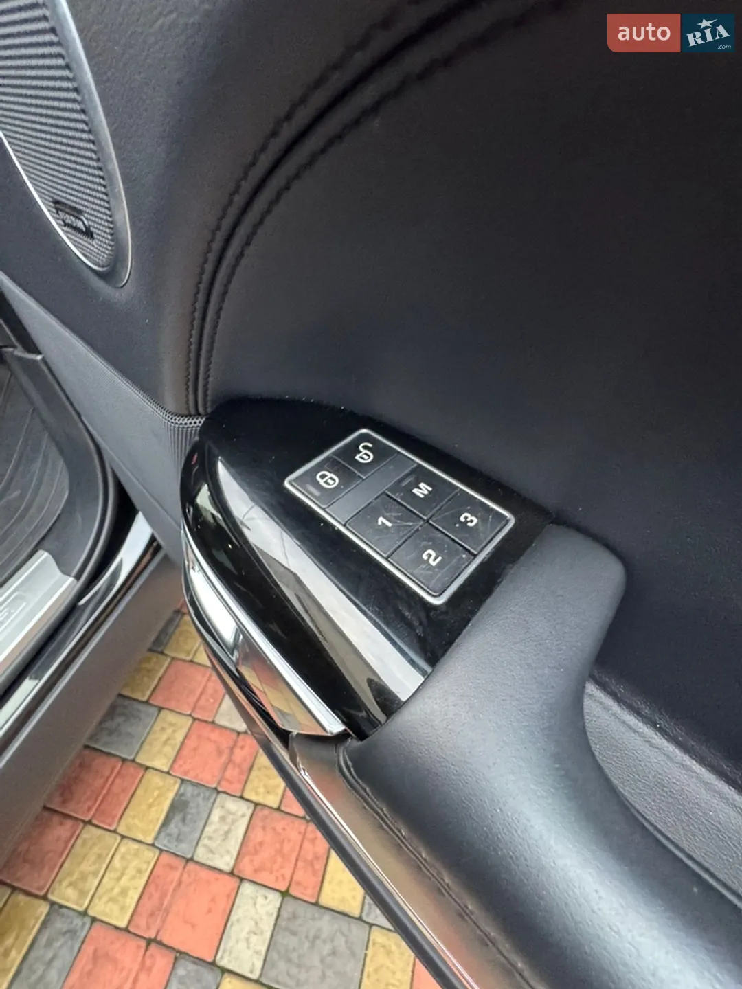 2015 Land Rover Range Rover - мініатюра 18